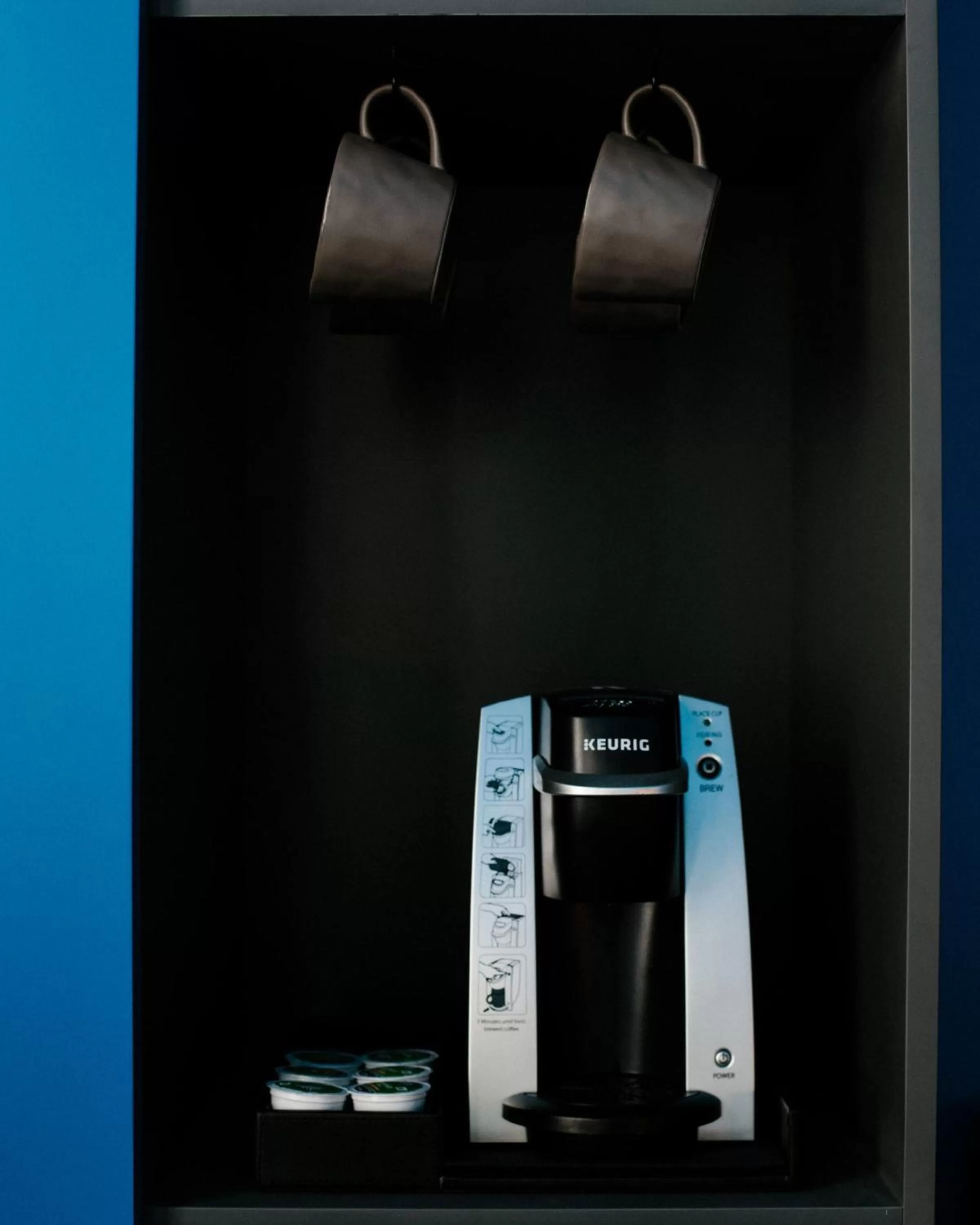 Coffee/tea facilities in Angad Arts Hotel St Louis, Tapestry Collection by Hilton