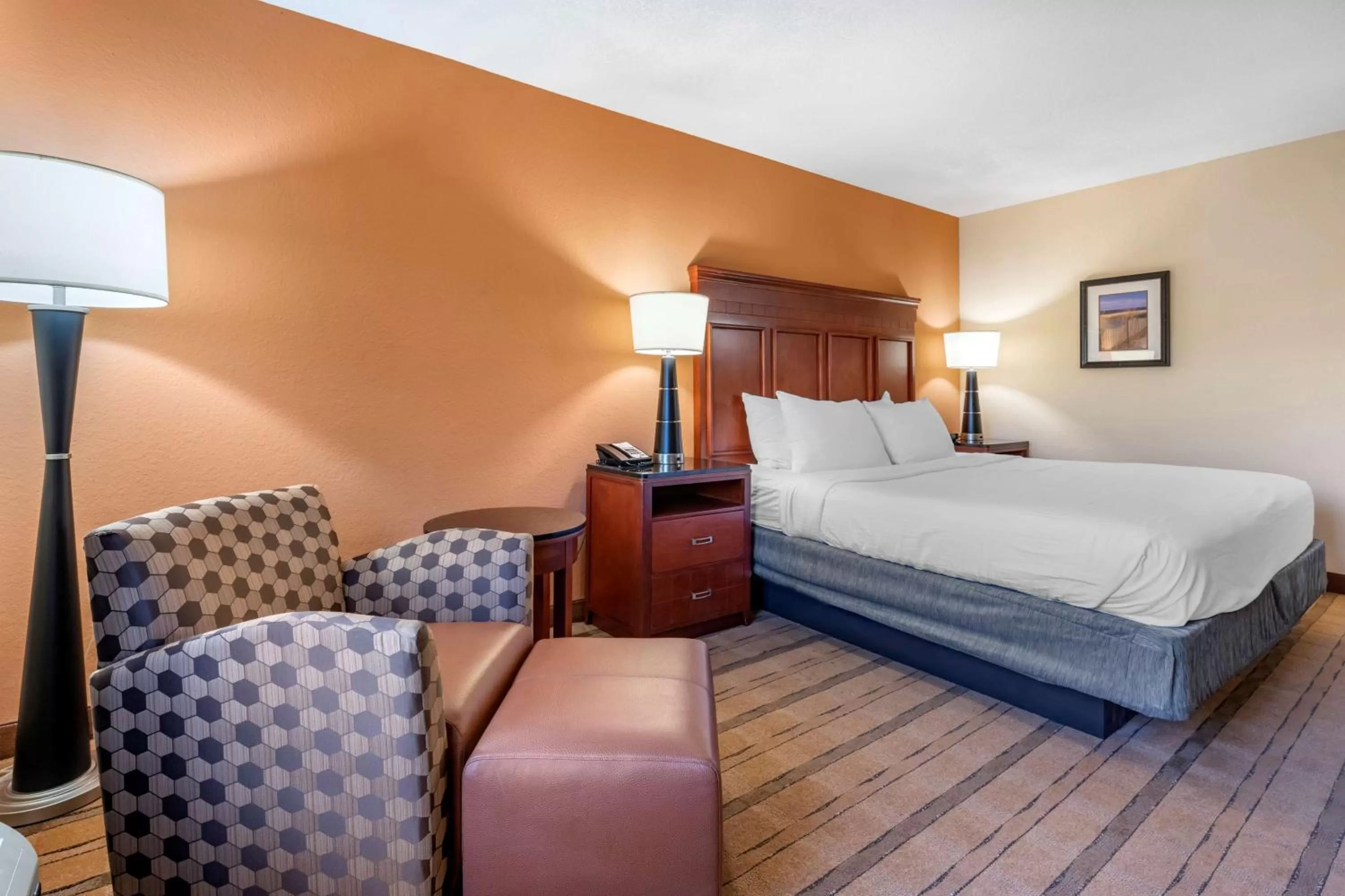 Photo of the whole room, Bed in Best Western Plus Flagler Beach Area Inn & Suites