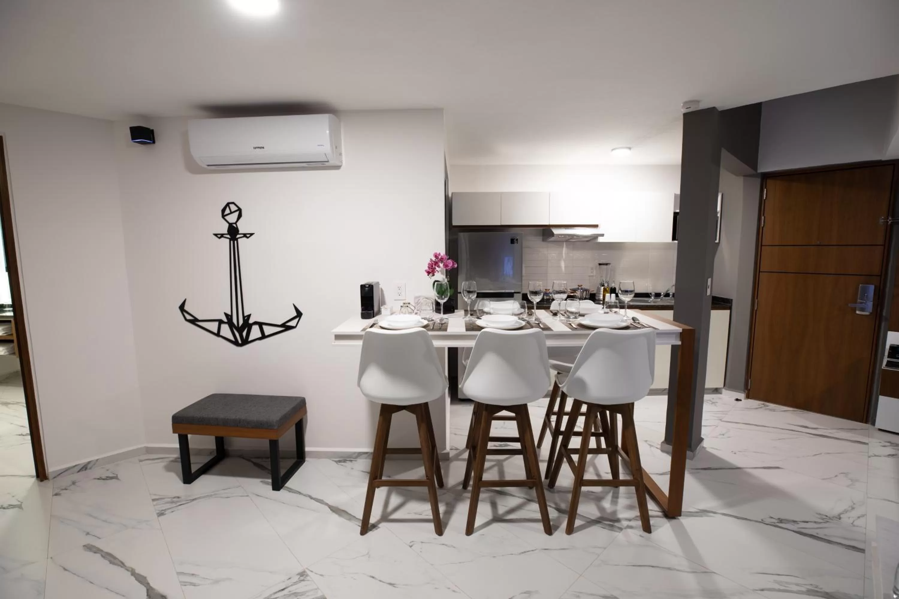 Kitchen or kitchenette in Seven Boutique Apartments Cancún