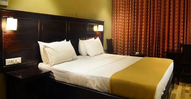 cot, Bed in Ranis Grand