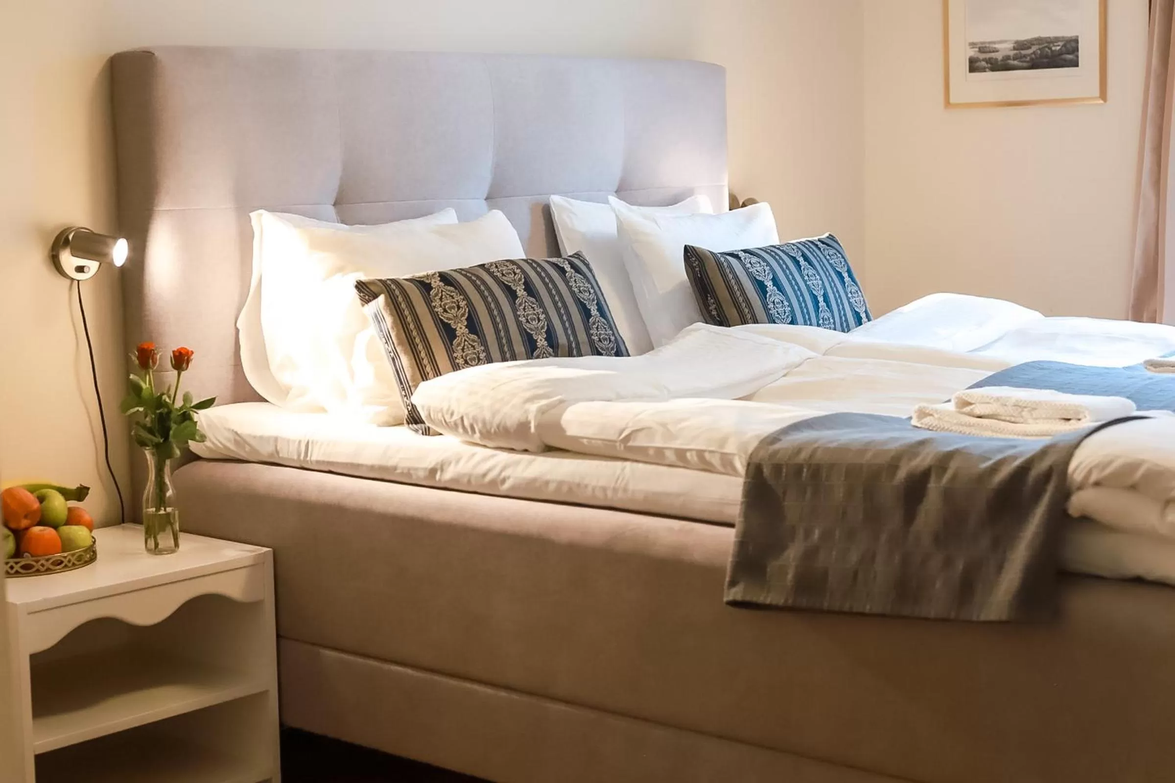 Bed in Munkedals Herrgård