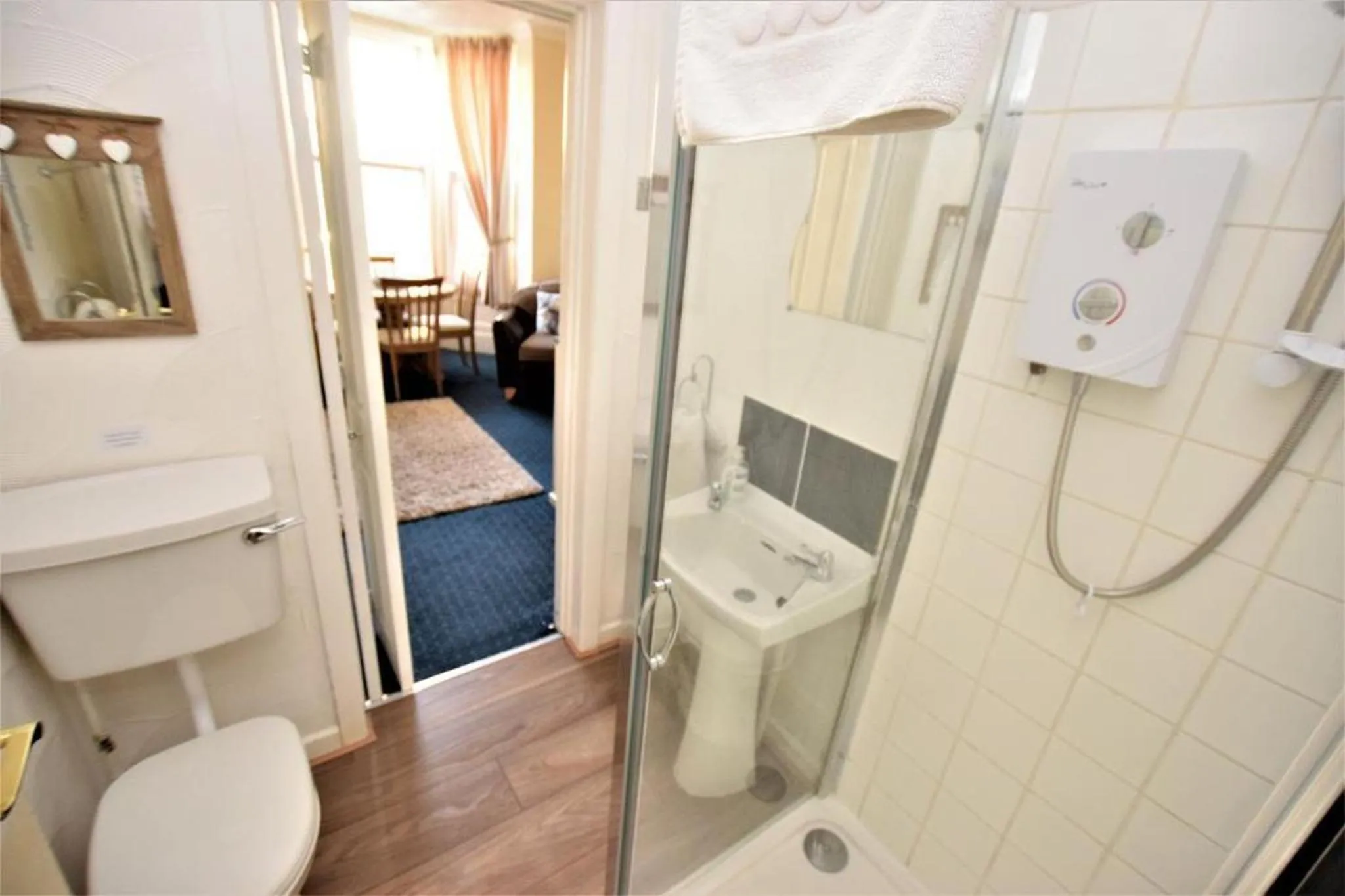 Bathroom in Bridle Lodge Apartments