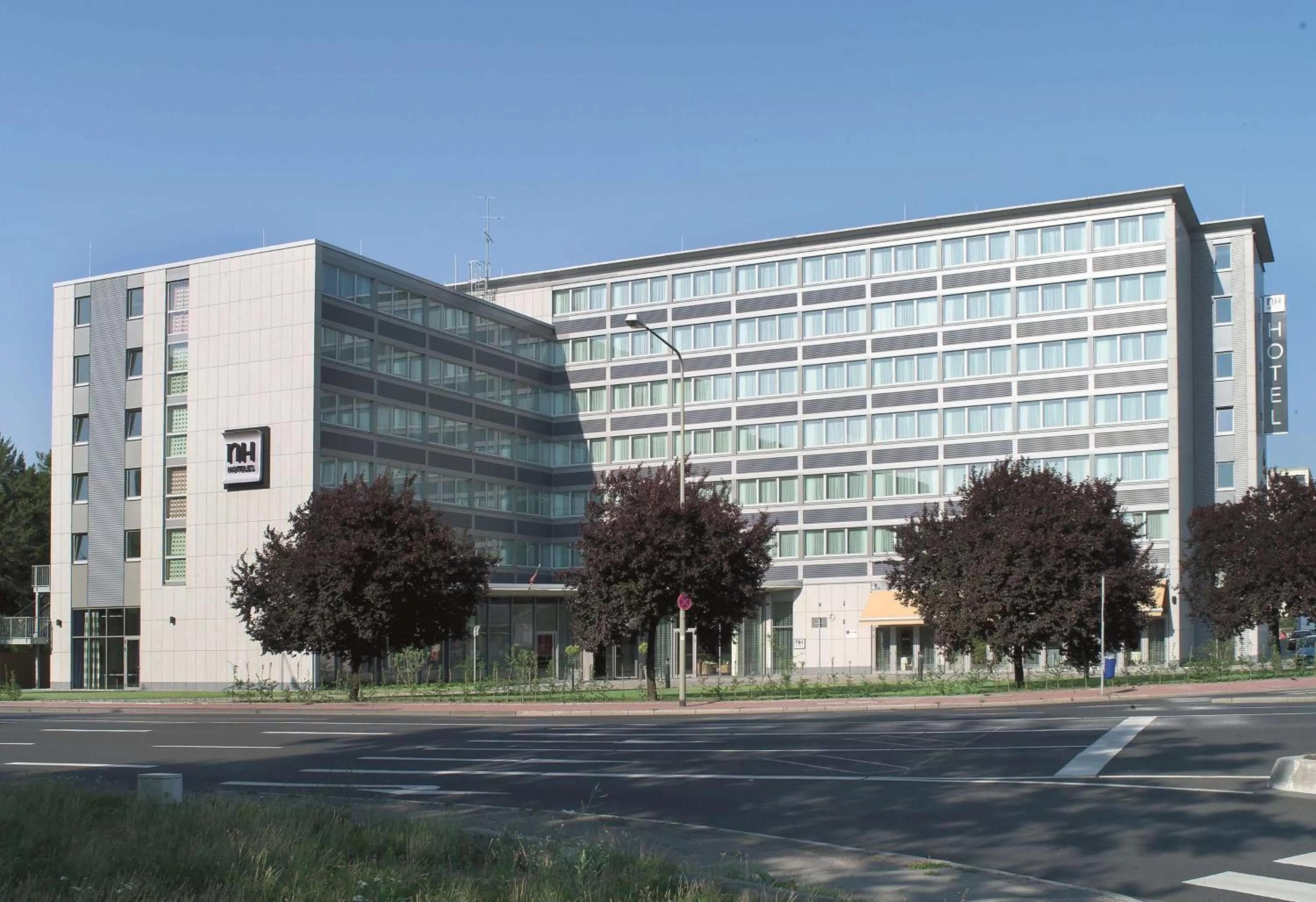 Property building in NH Frankfurt Niederrad