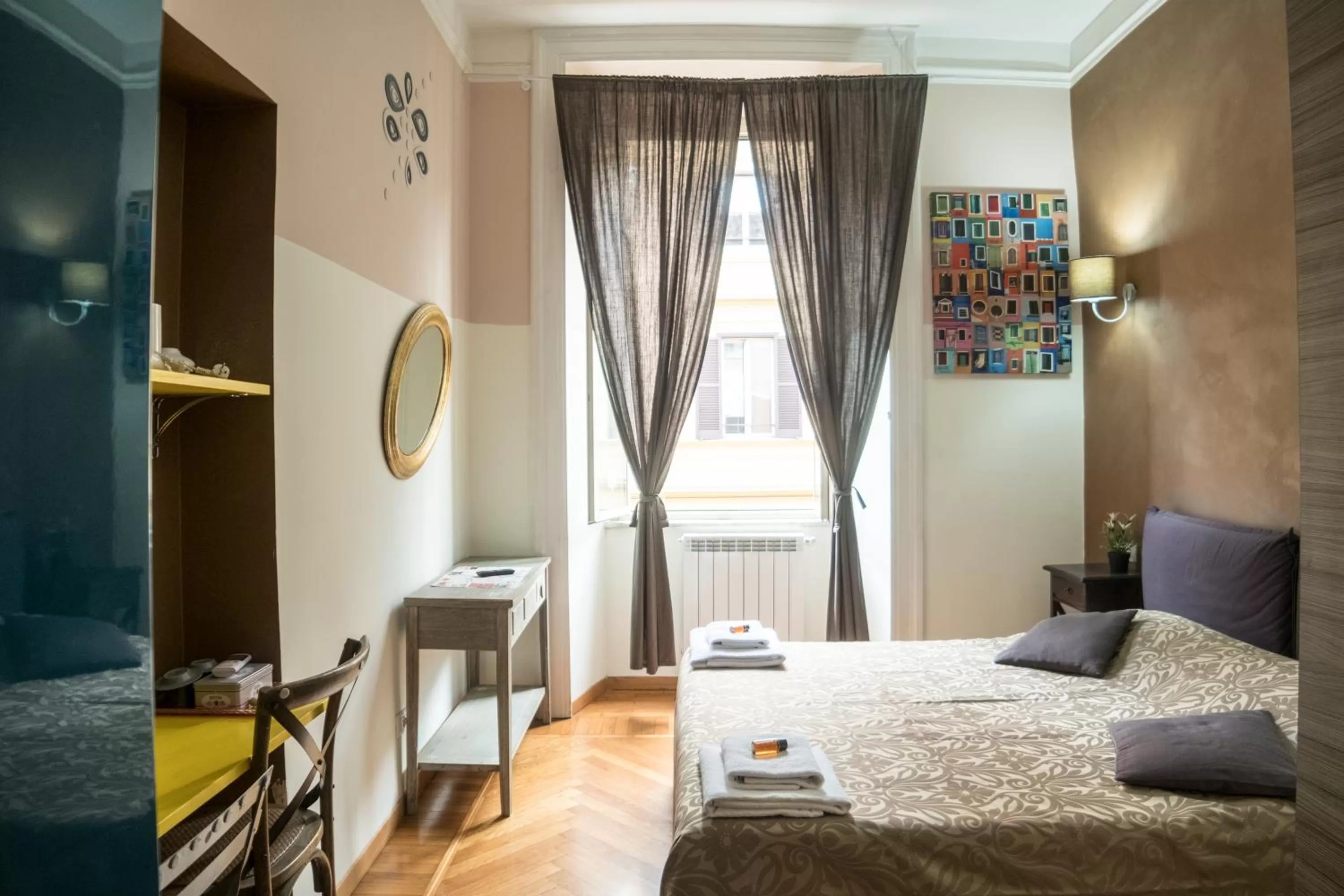 Bed in Sesto Suites Central