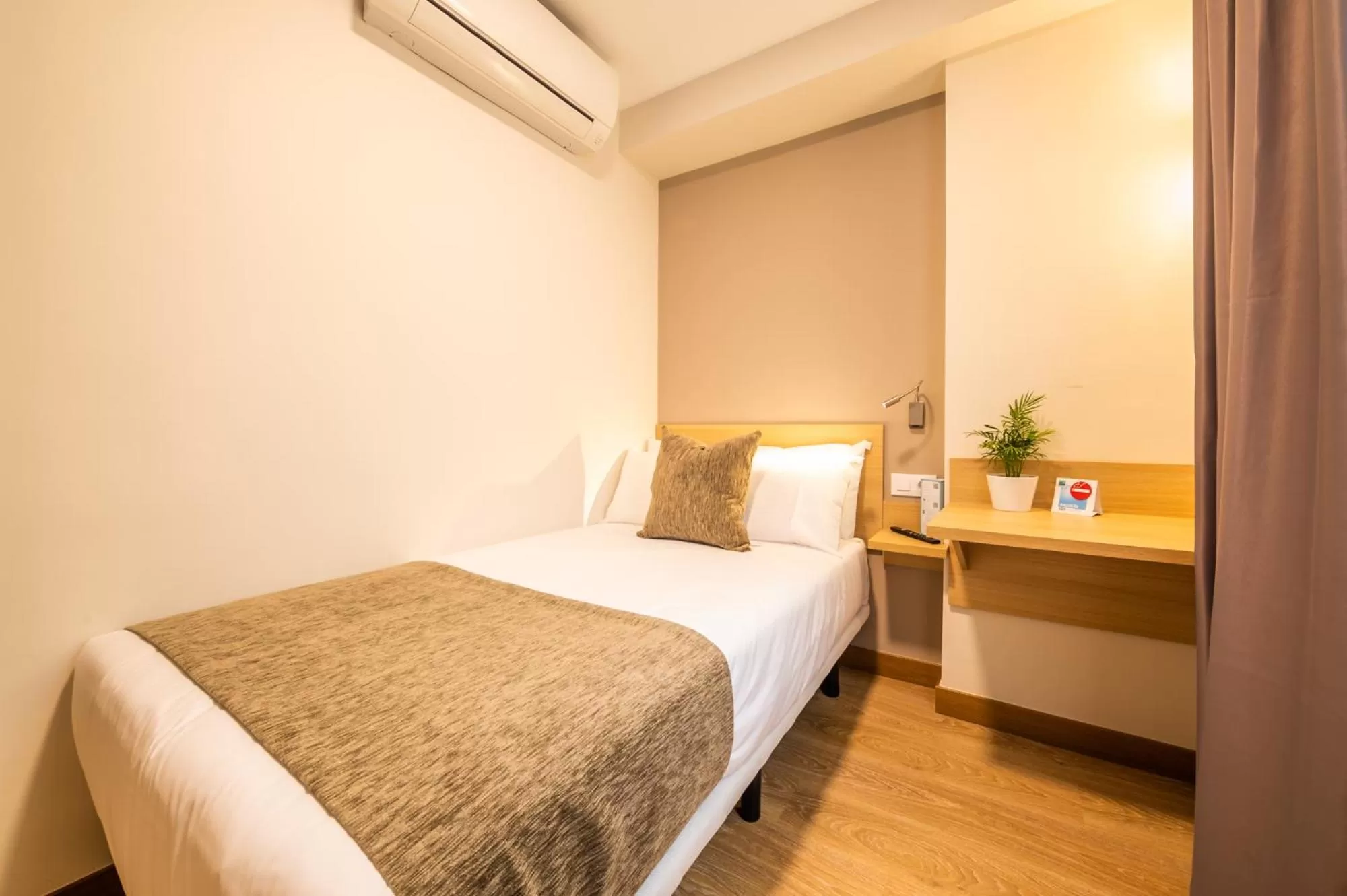 Bed in Hotel Vas Vitoria AutoCheckIn