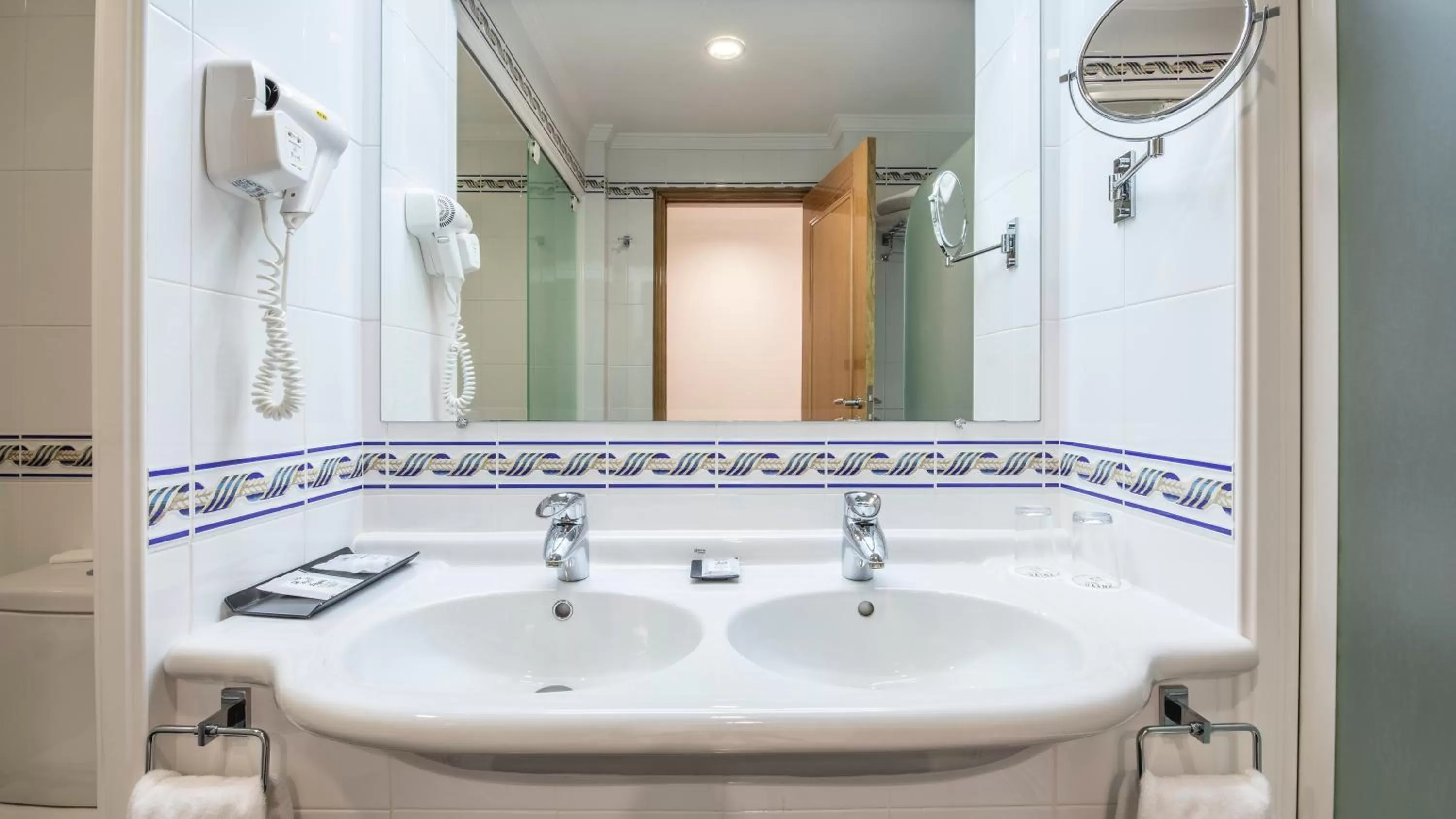 Bathroom in Ukino Palmeiras Village - 24h All Inclusive