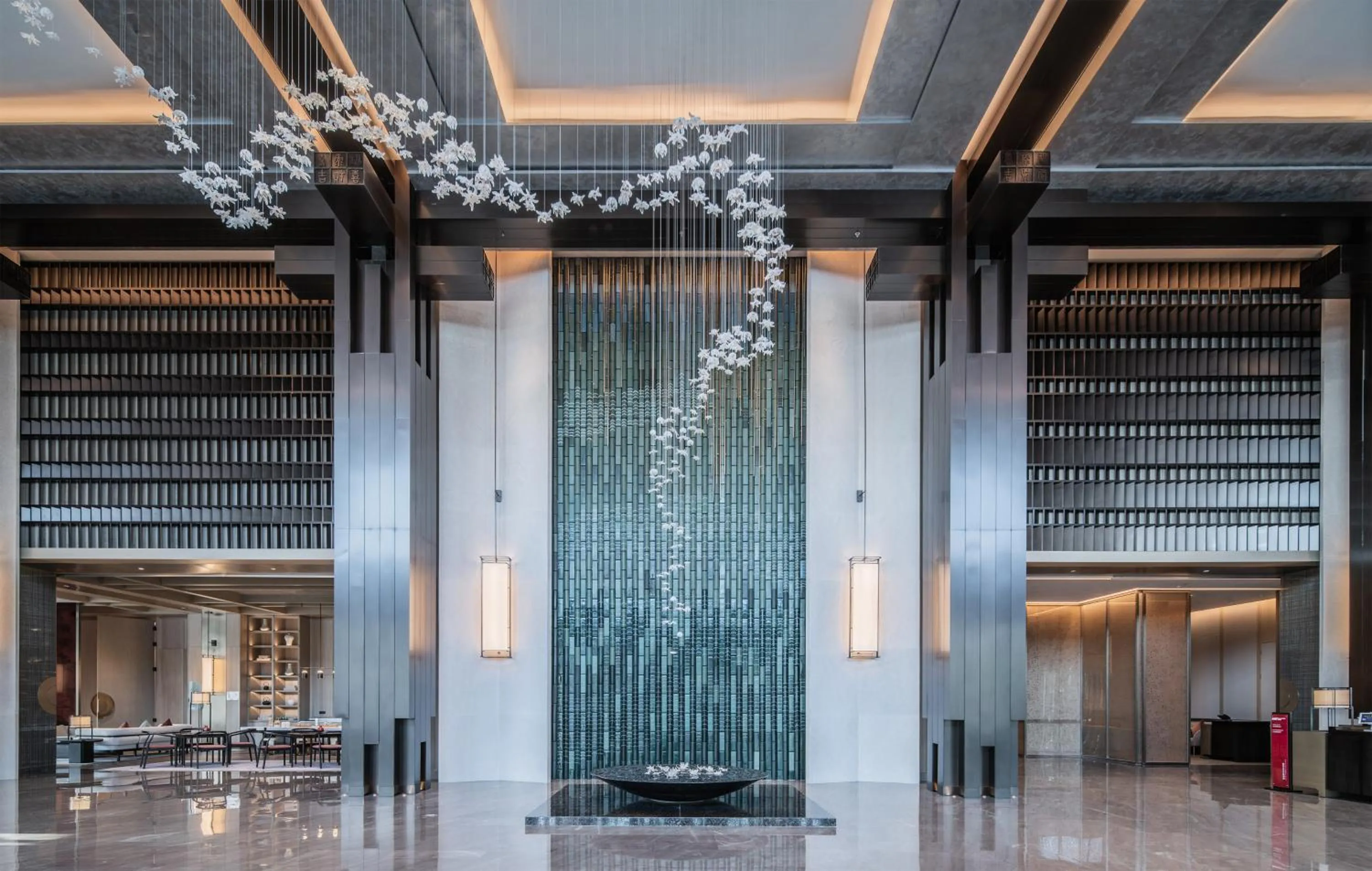 Lobby or reception in HUALUXE Xi'an Chanba by IHG-西安浐灞华邑酒店-Near Xi'an International Convention Exhibition Center and Shopping mall and The Romantic show of Xi'an-Free Luggage Storage-English Service