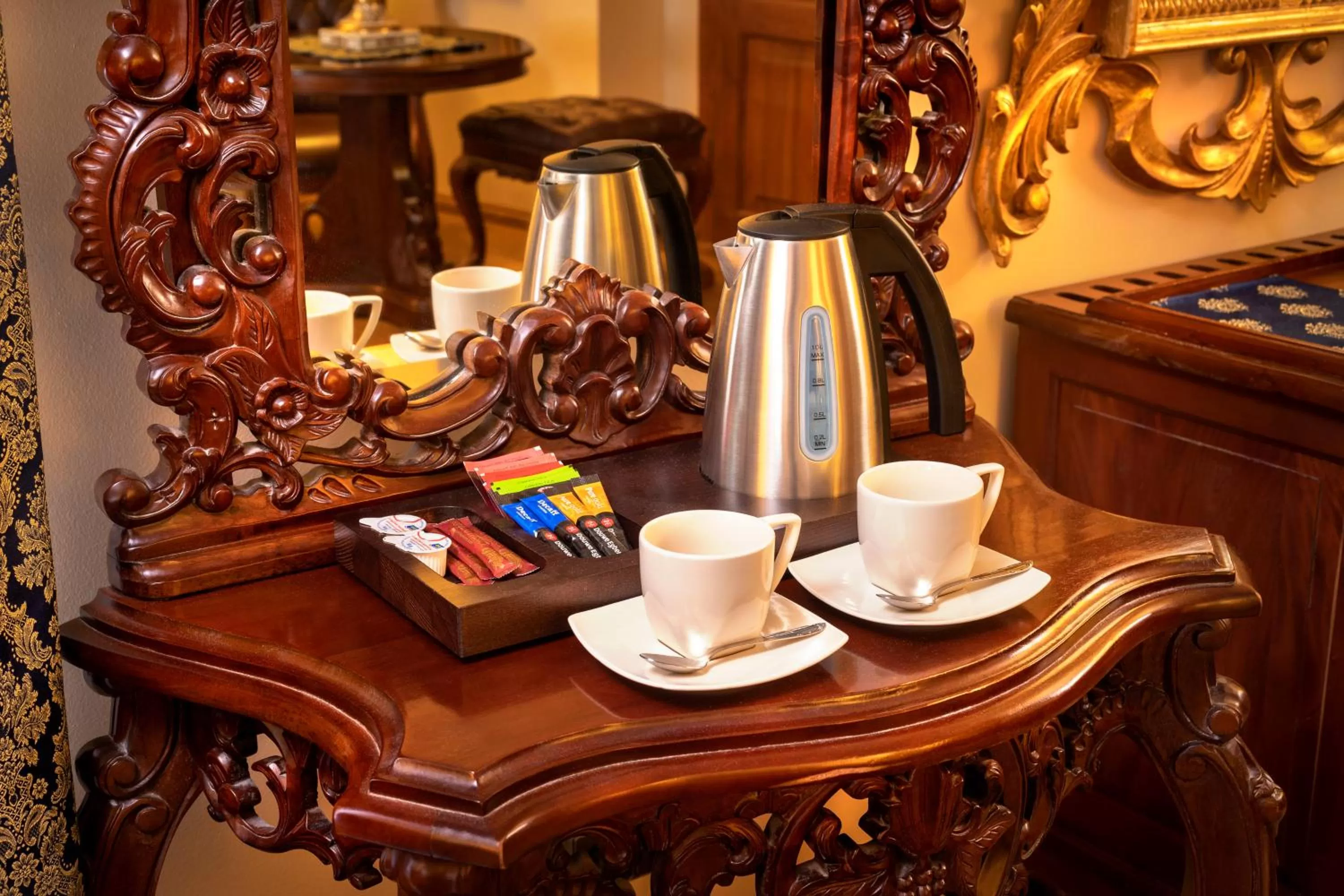 Coffee/tea facilities in Hotel U Zlatého Stromu Prague by BHG