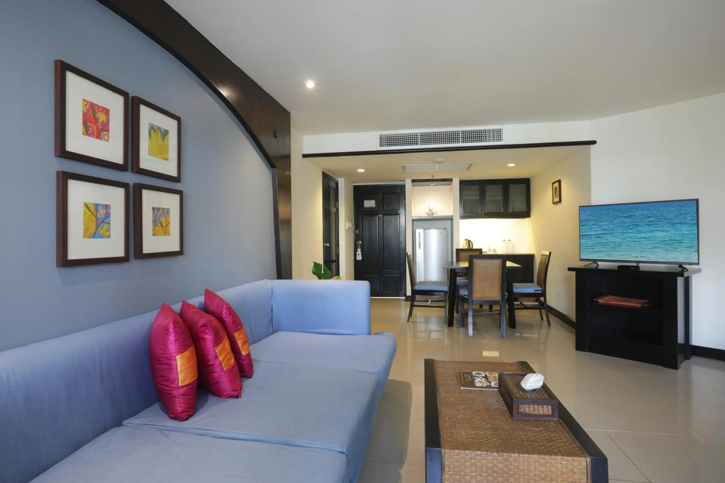 Dining area in Woraburi Phuket Resort & Spa - SHA Plus