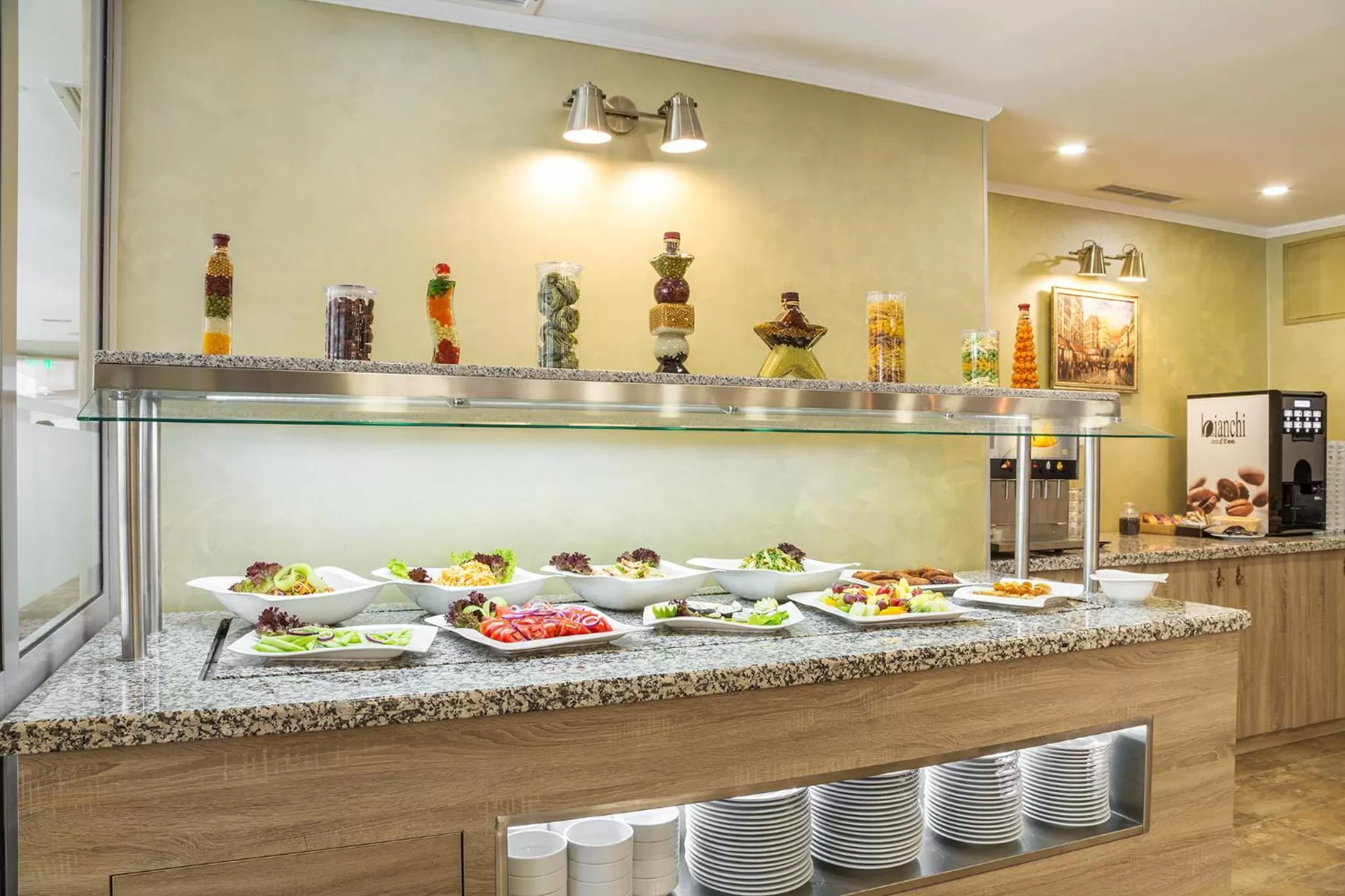 Food and drinks in Grami Hotel Sofia