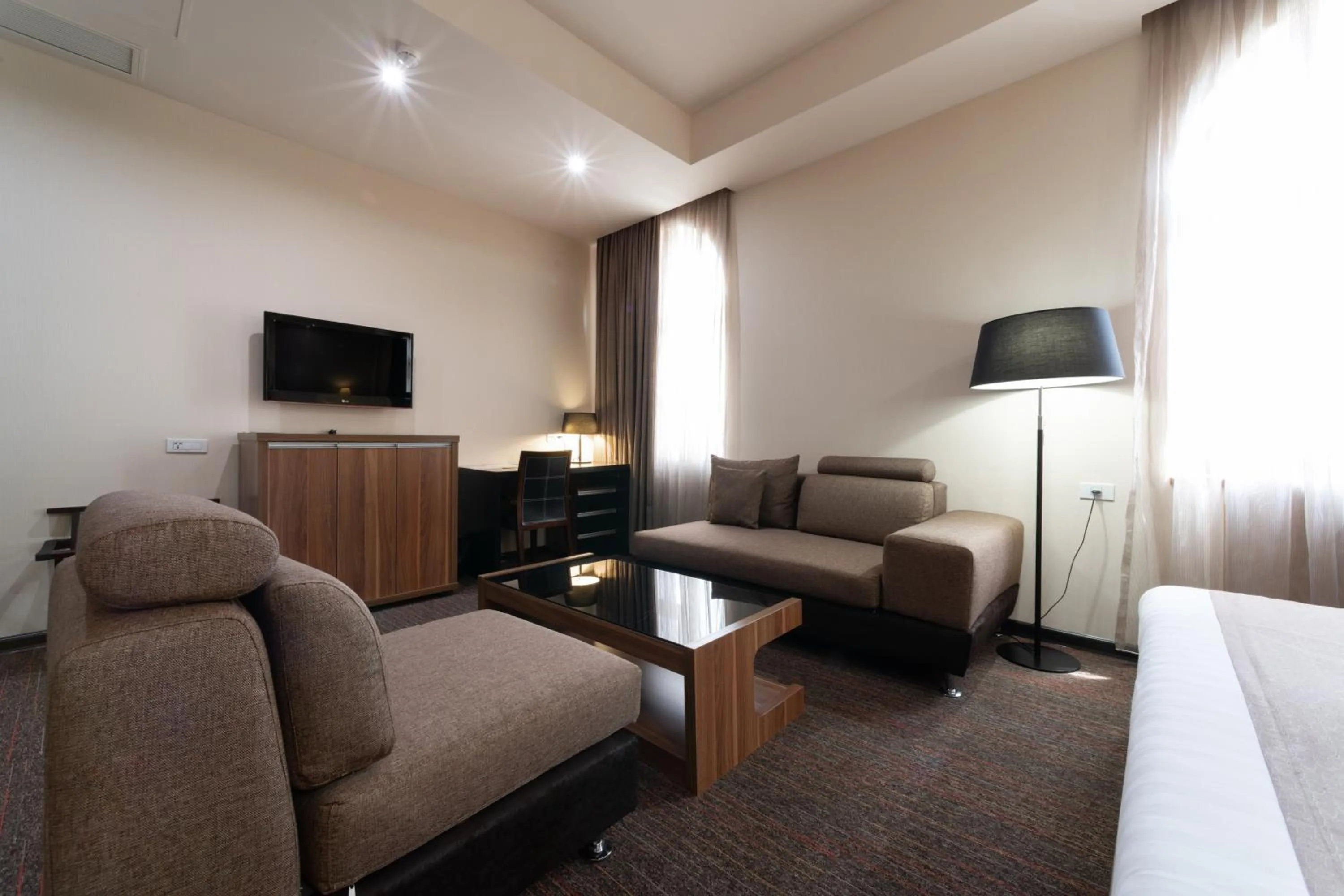 Seating area in Bass Boutique Hotel