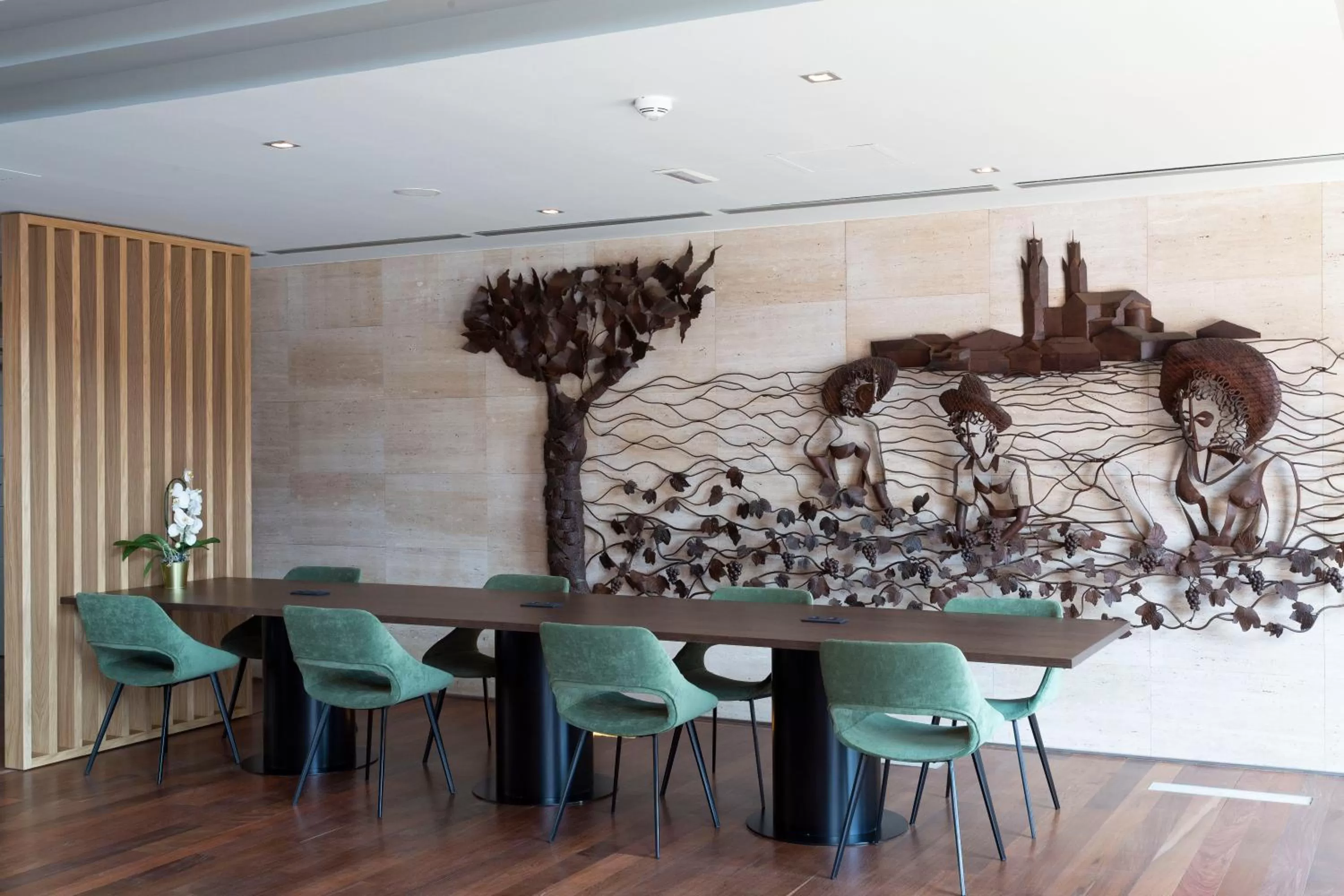 Lobby or reception in Dolce by Wyndham Barcelona Resort