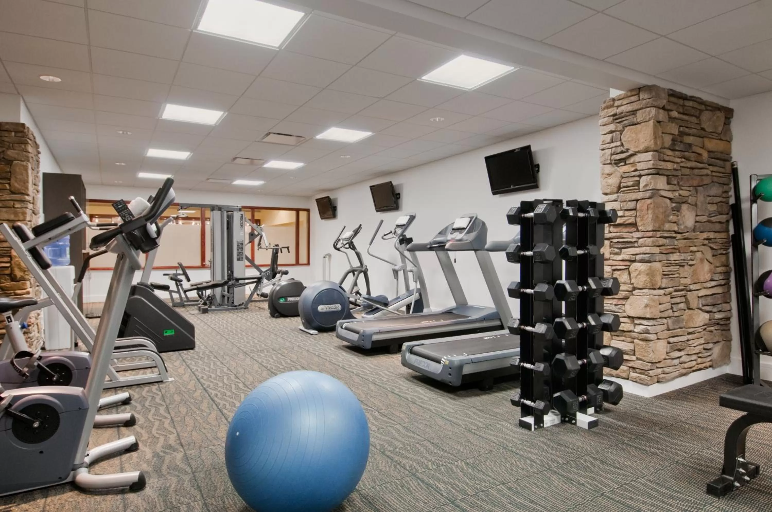 Fitness centre/facilities in Fairmont Jasper Park Lodge