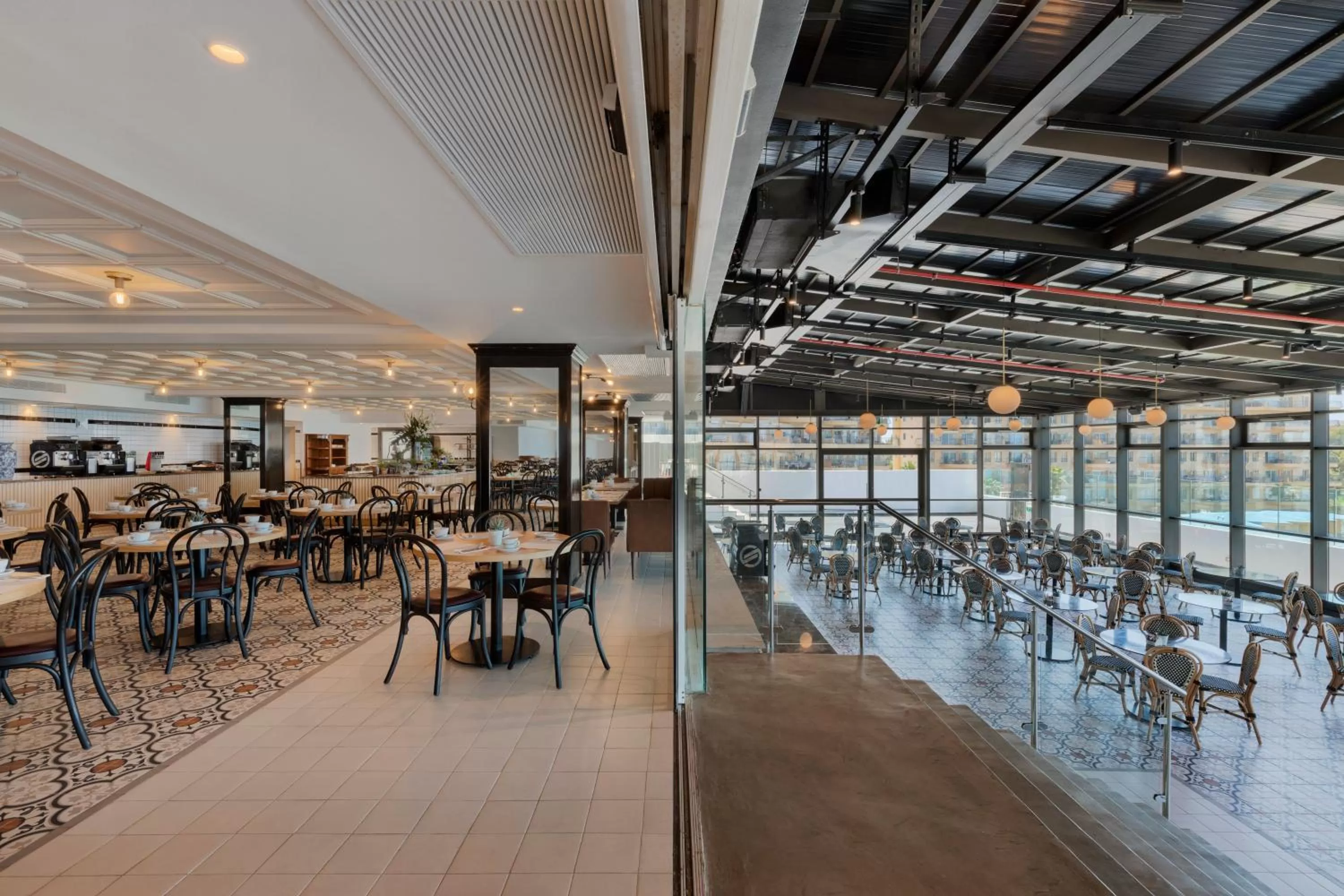 Restaurant/places to eat in Resort Hadera by Jacob Hotels