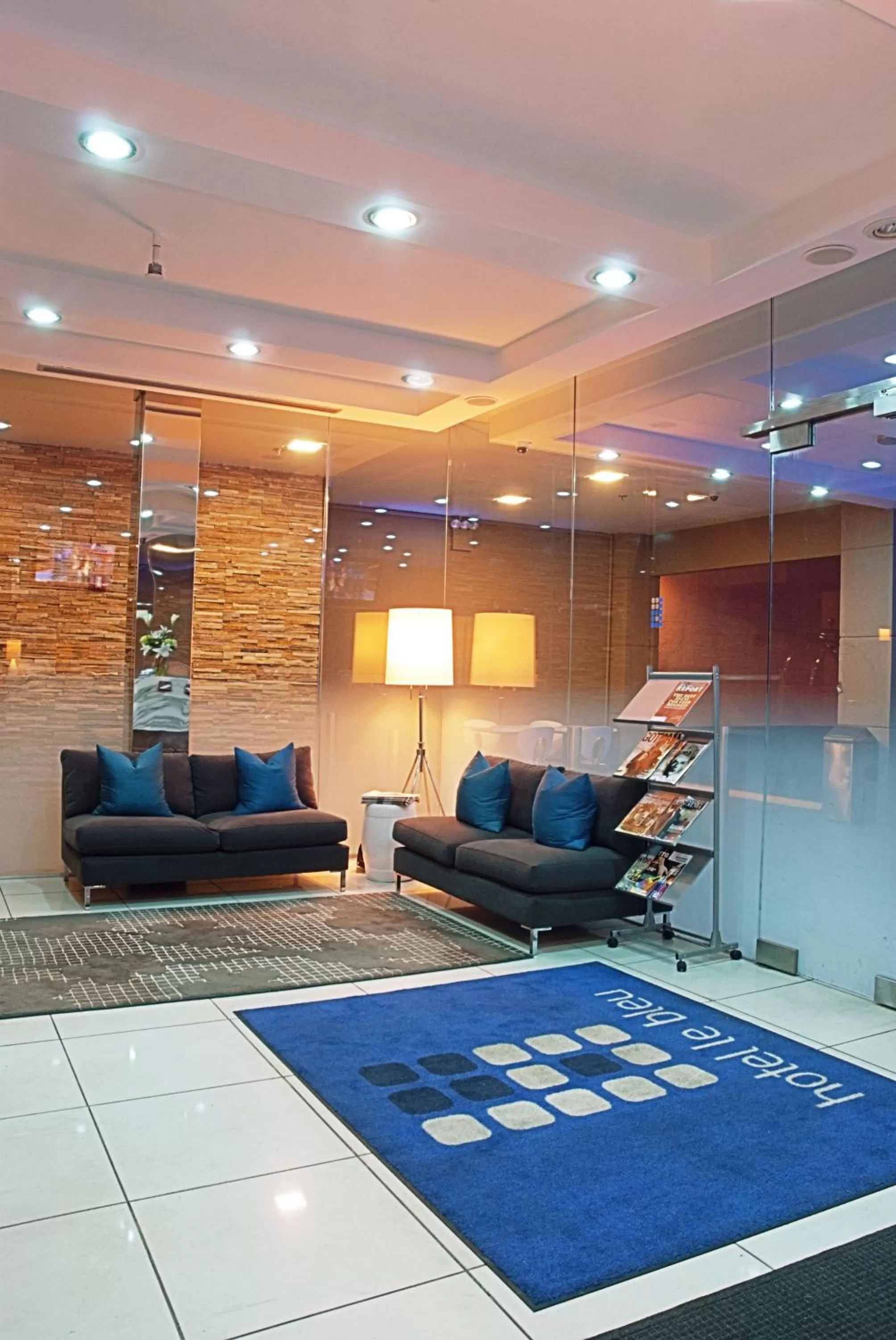 Lobby or reception in Hotel Le Bleu