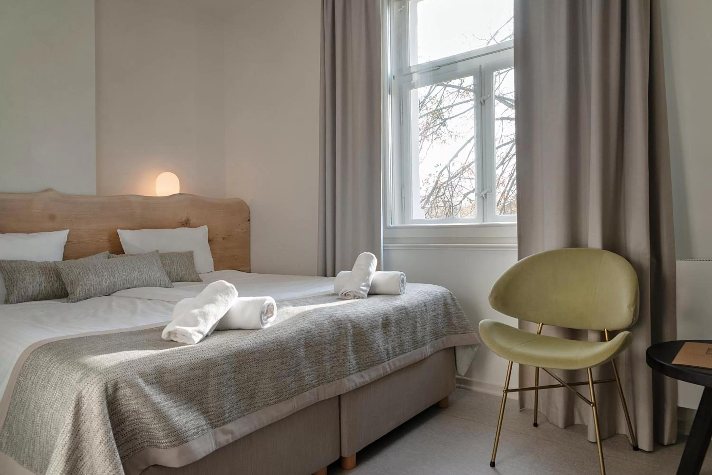 Bed in Hotel Dom Zdrojowy Gdańsk