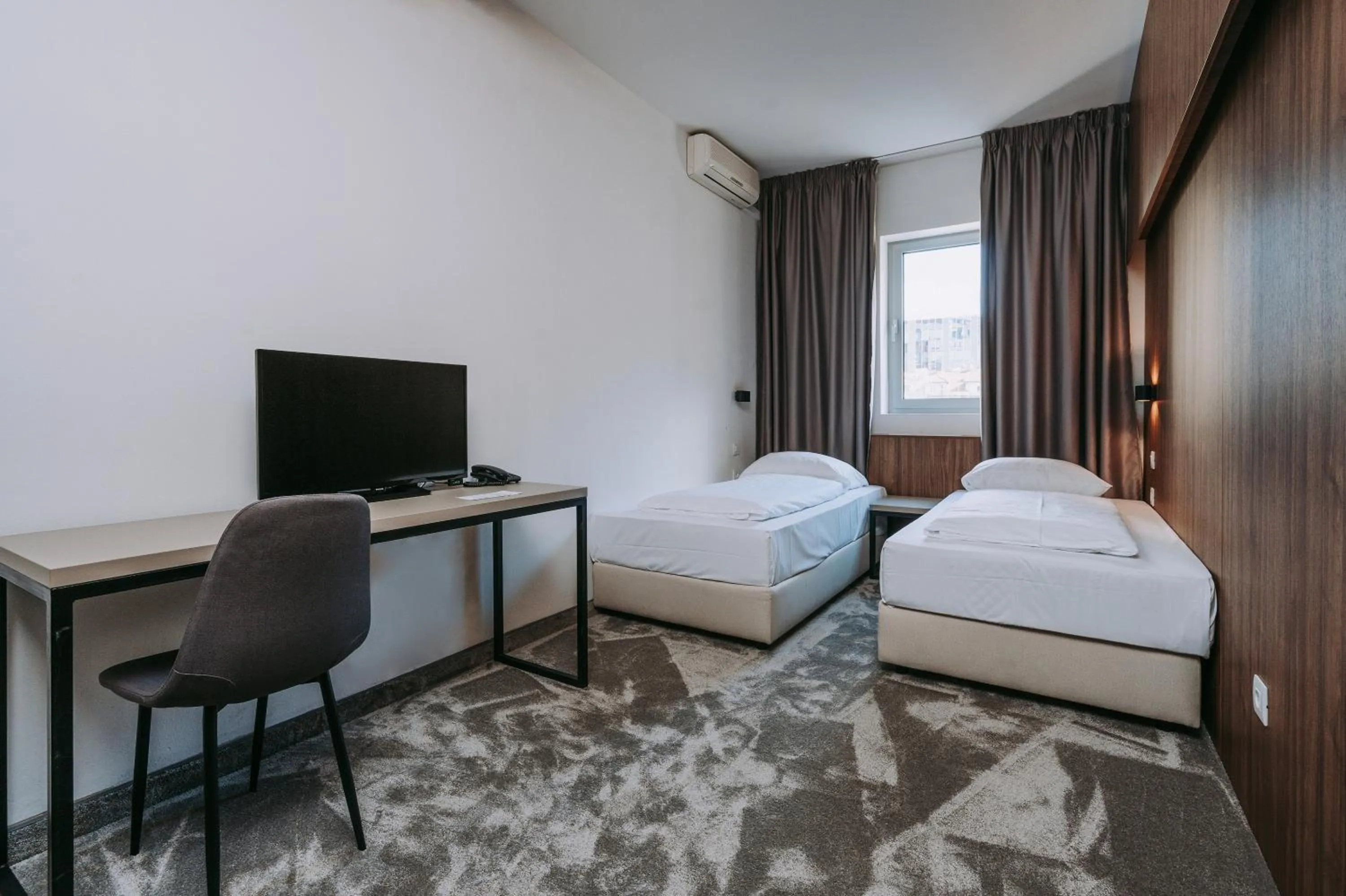 Bed in Hotel Sliško