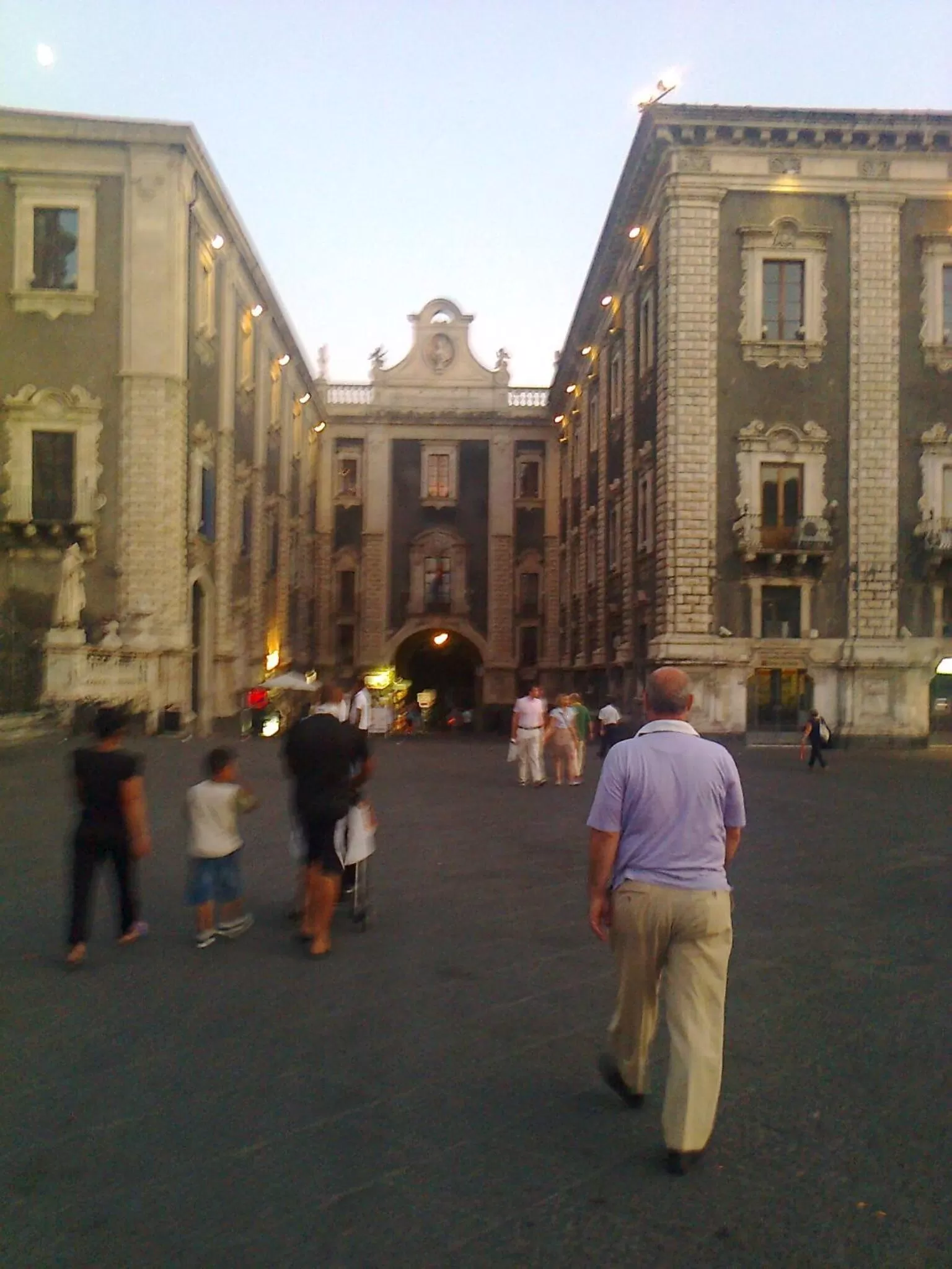 Nearby landmark in Hotel Sangiuliano 132 centro storico Catania