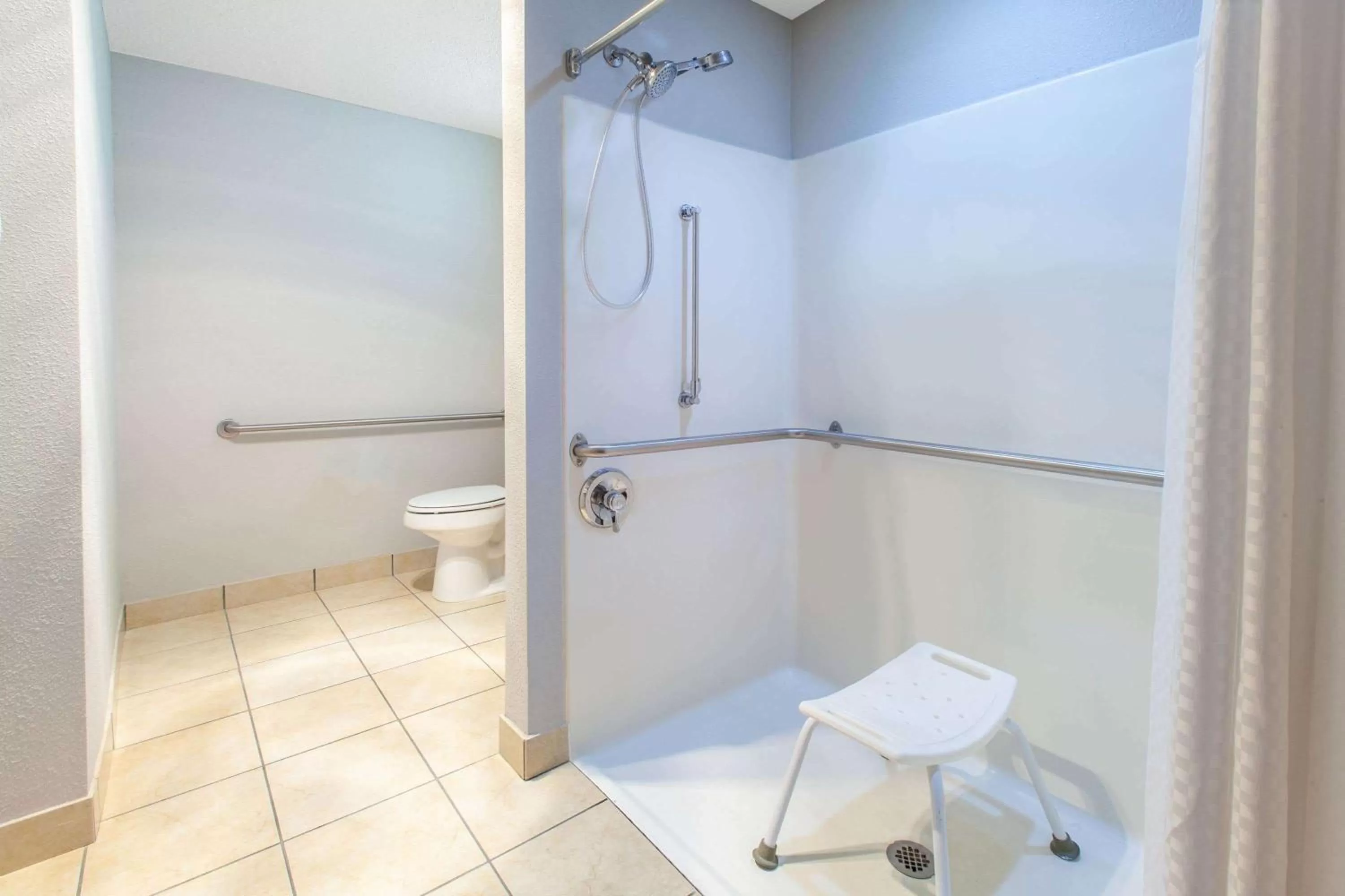 Shower in Microtel Inn & Suites by Wyndham Pittsburgh Airport