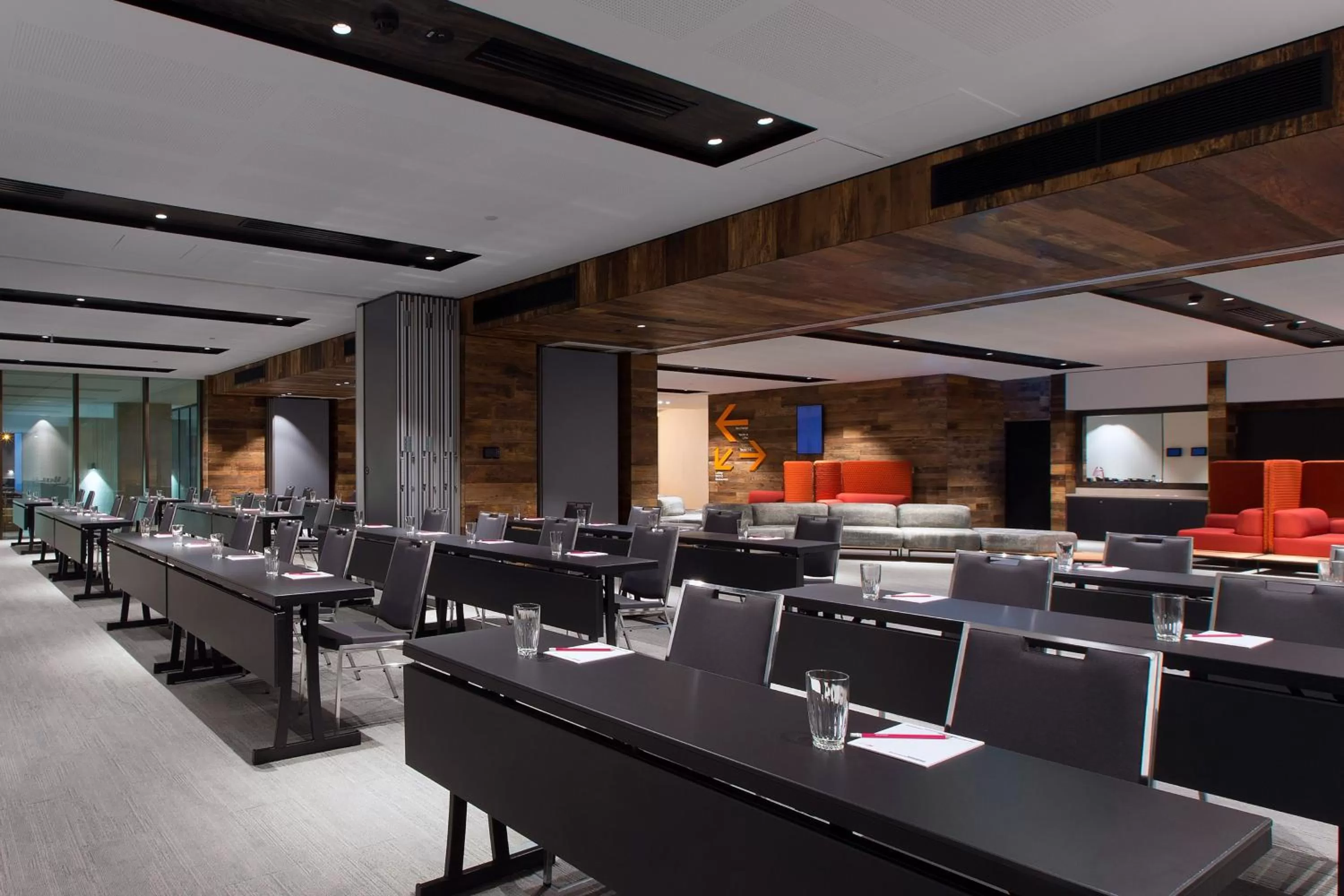 Meeting/conference room in Aloft Perth