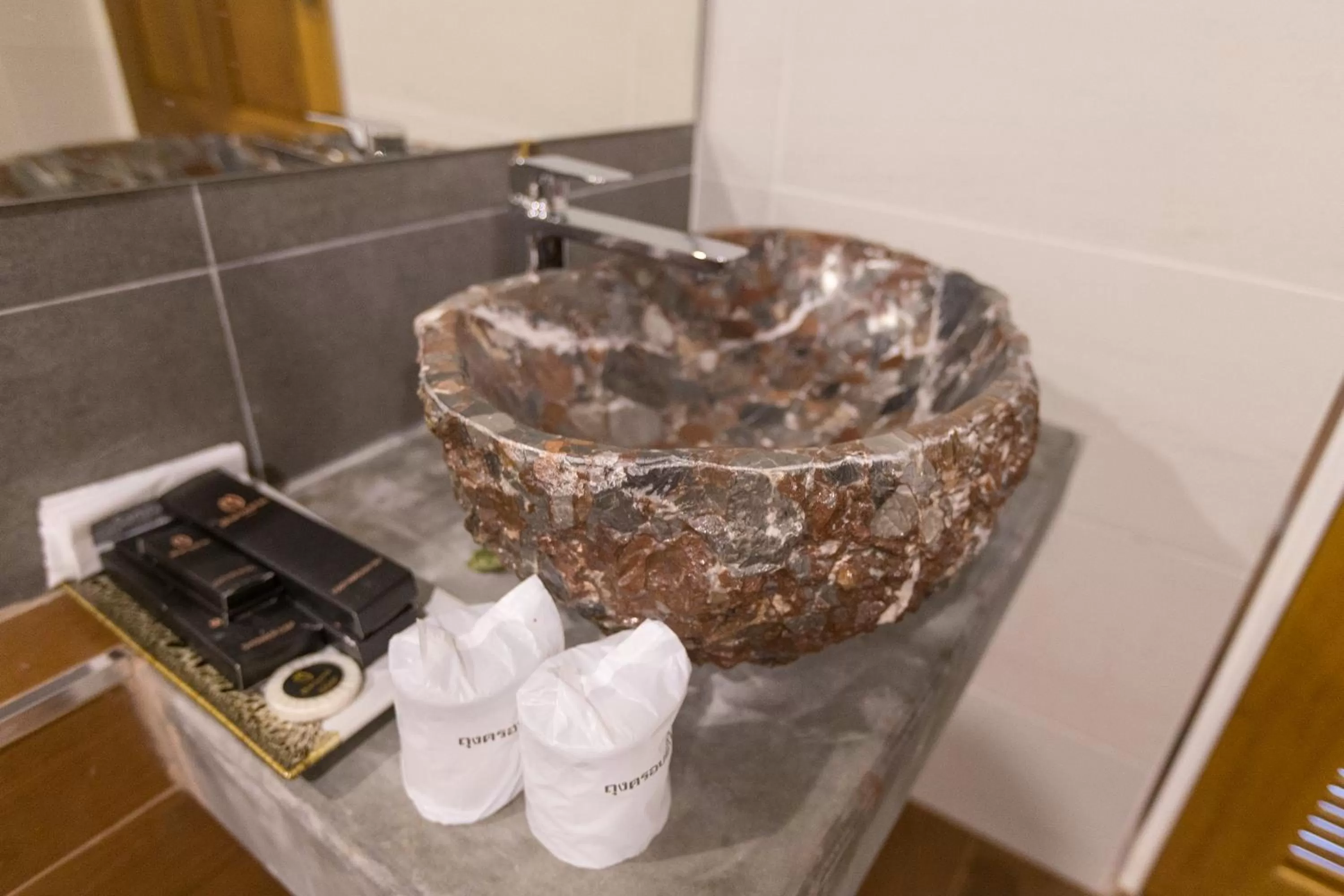 Bed in Maneetel Krabi Beachfront-SHA Plus