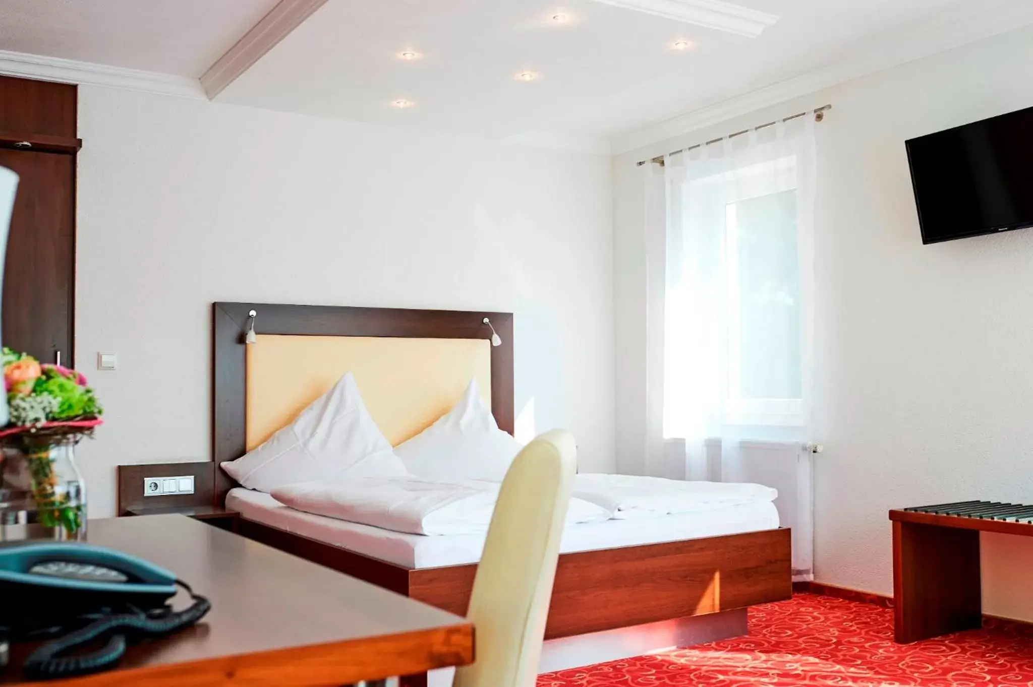 Comfort Plus Double Room in Landhotel ALTE LINDE Comfort Plus Double Room in Landhotel ALTE LINDE