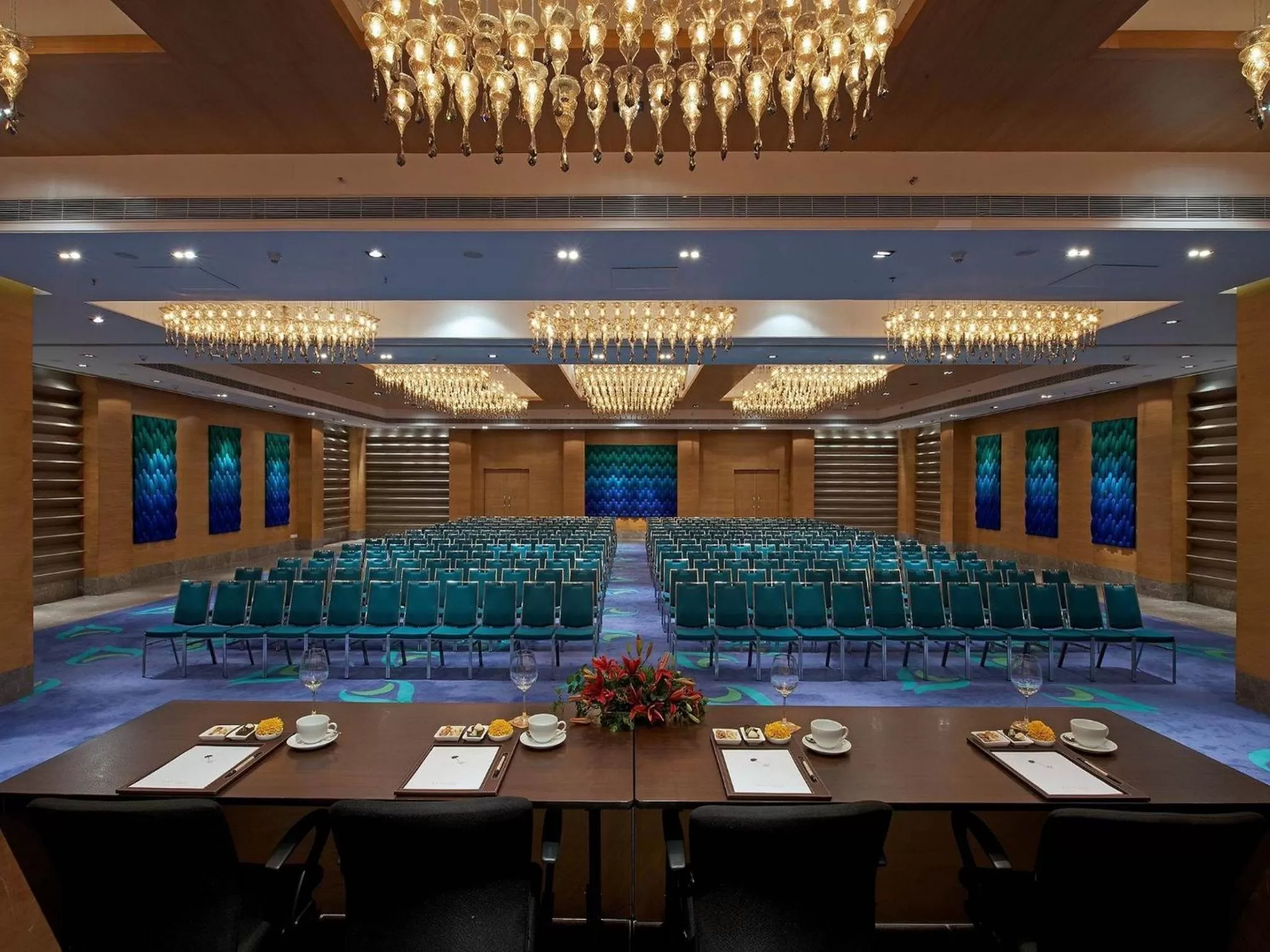 Business facilities in Marigold Hotel