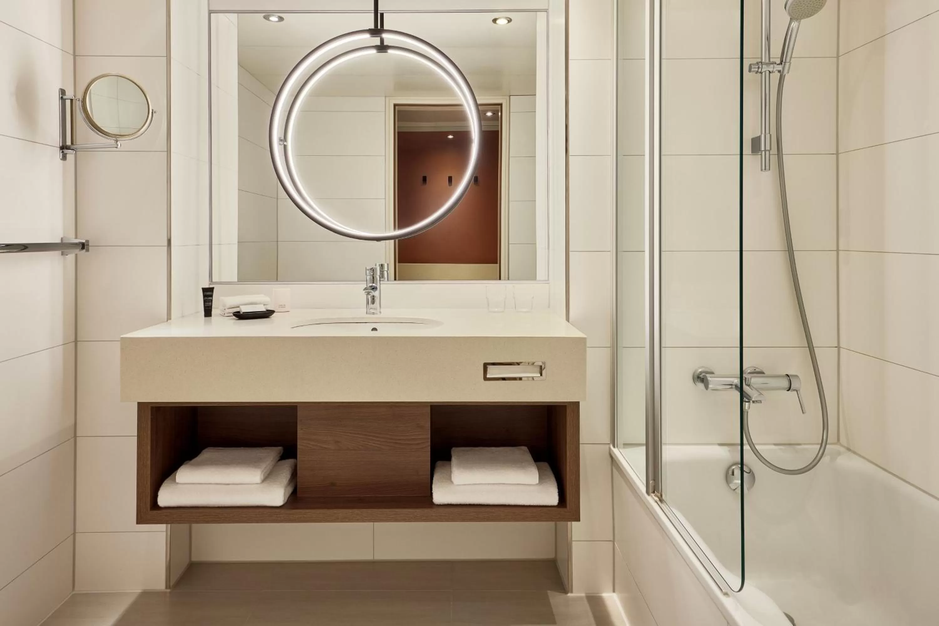 Bathroom in Sheraton Frankfurt Airport Hotel & Conference Center