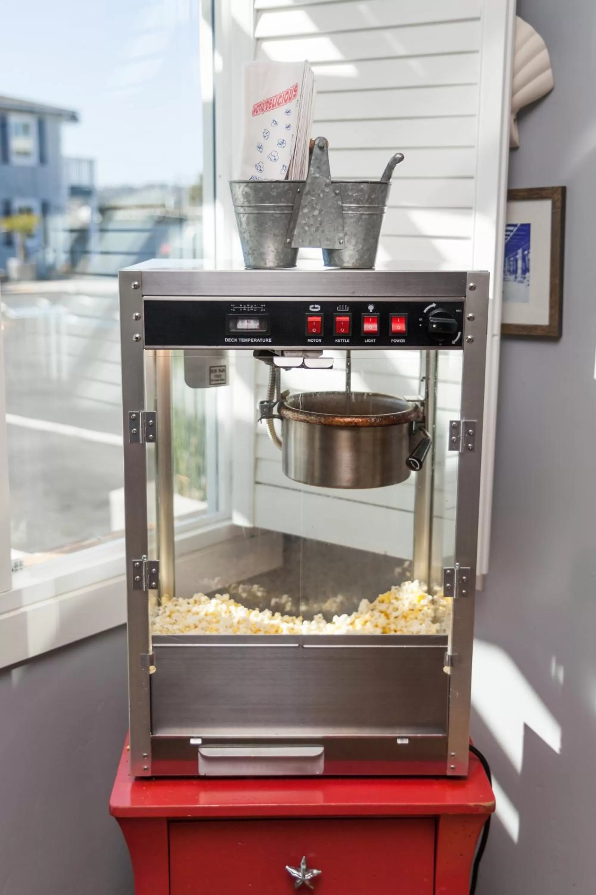 Lobby or reception in Beach Street Inn and Suites