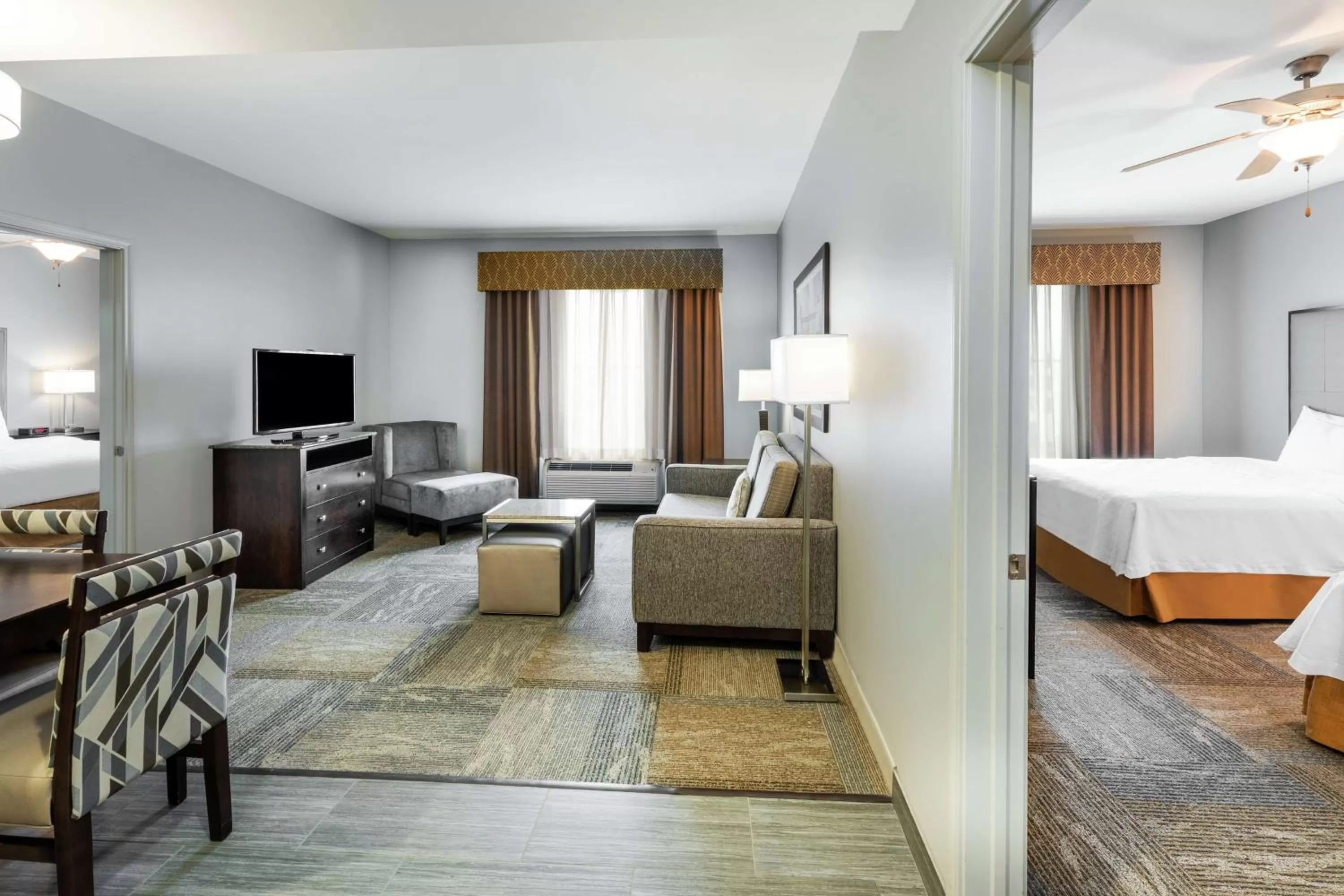 Bedroom, Bed in Homewood Suites by Hilton Waco