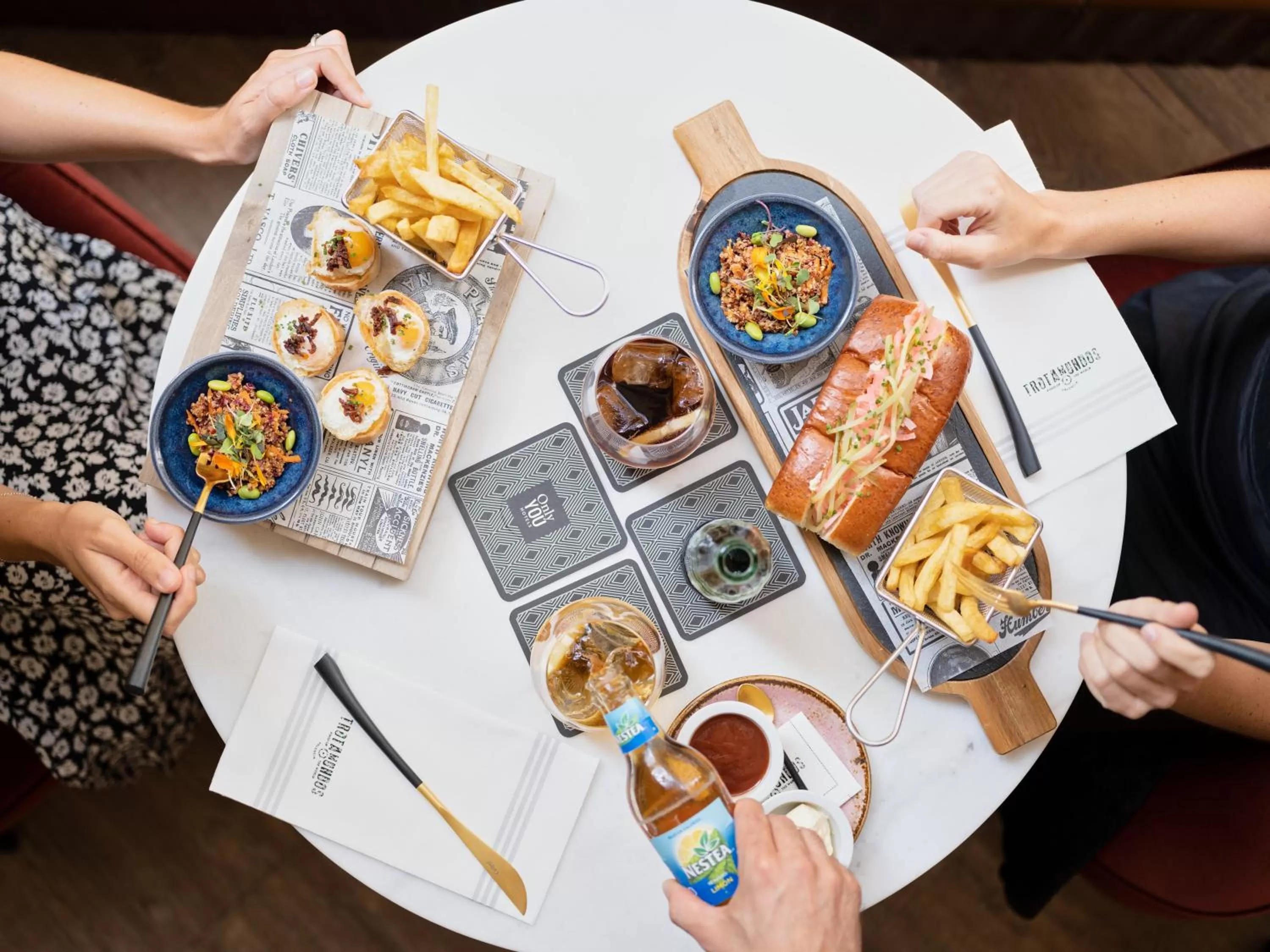 Restaurant/places to eat in Only YOU Hotel Valencia