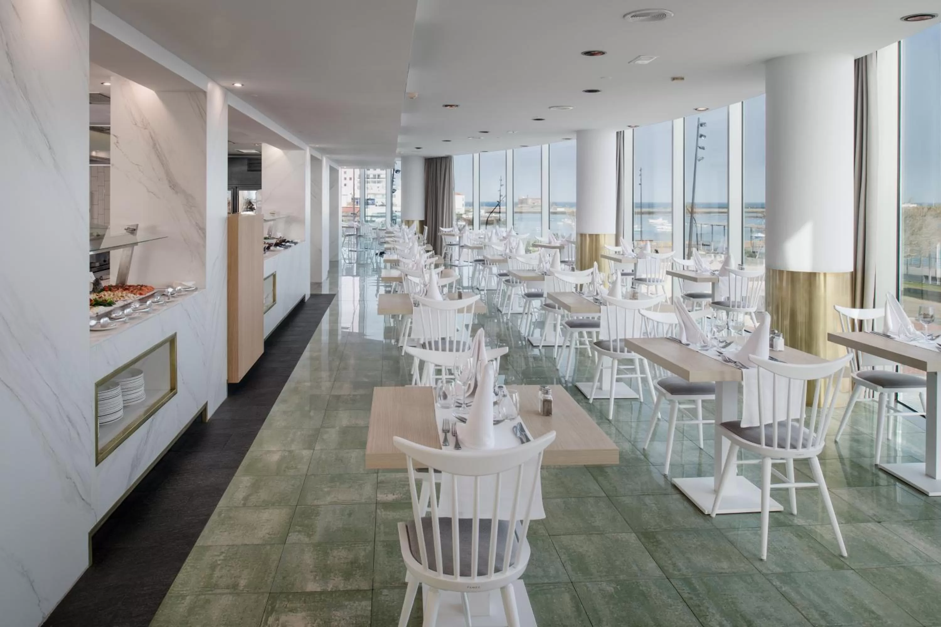 Buffet breakfast in Arrecife Gran Hotel & Spa