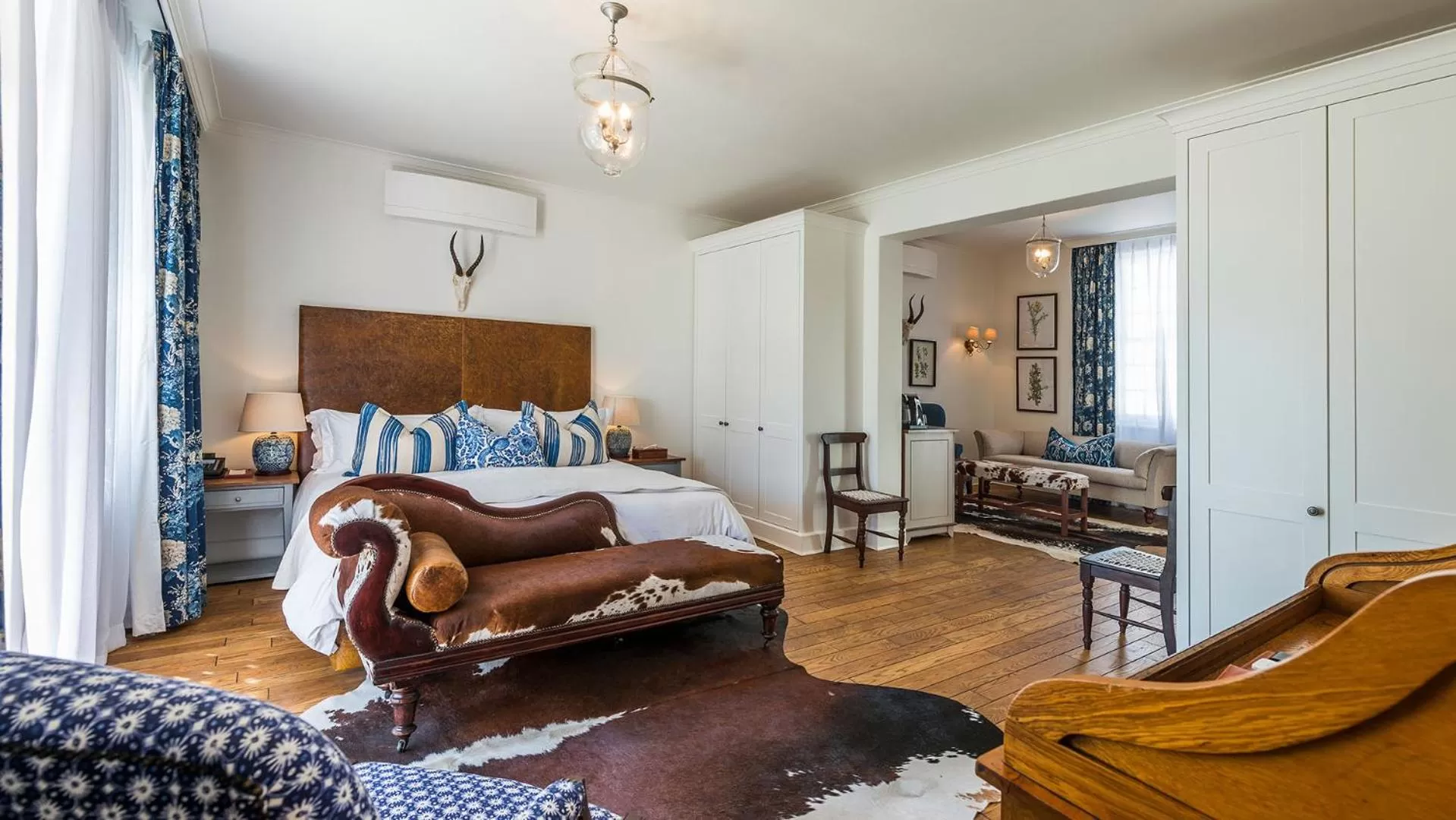 Bed in Drostdy Hotel