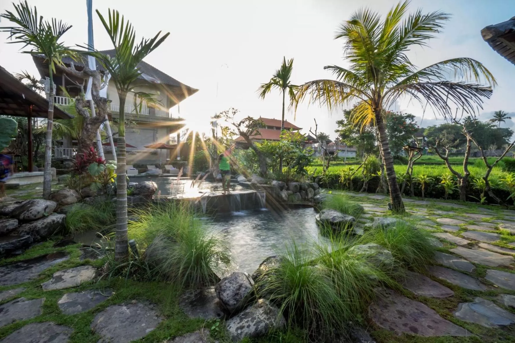 Property building in Gerindem Cottages