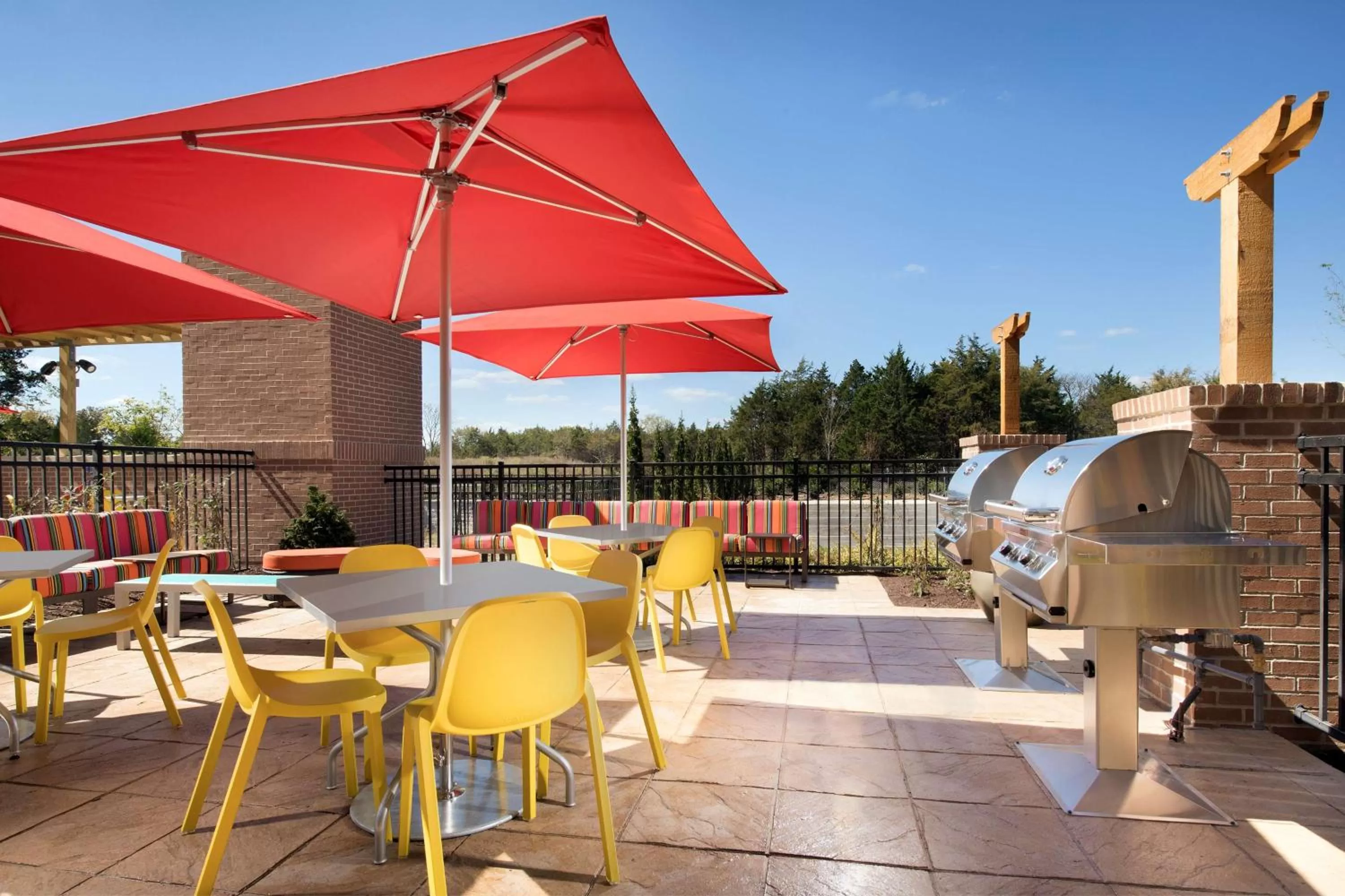 Patio in Home2 Suites By Hilton Murfreesboro