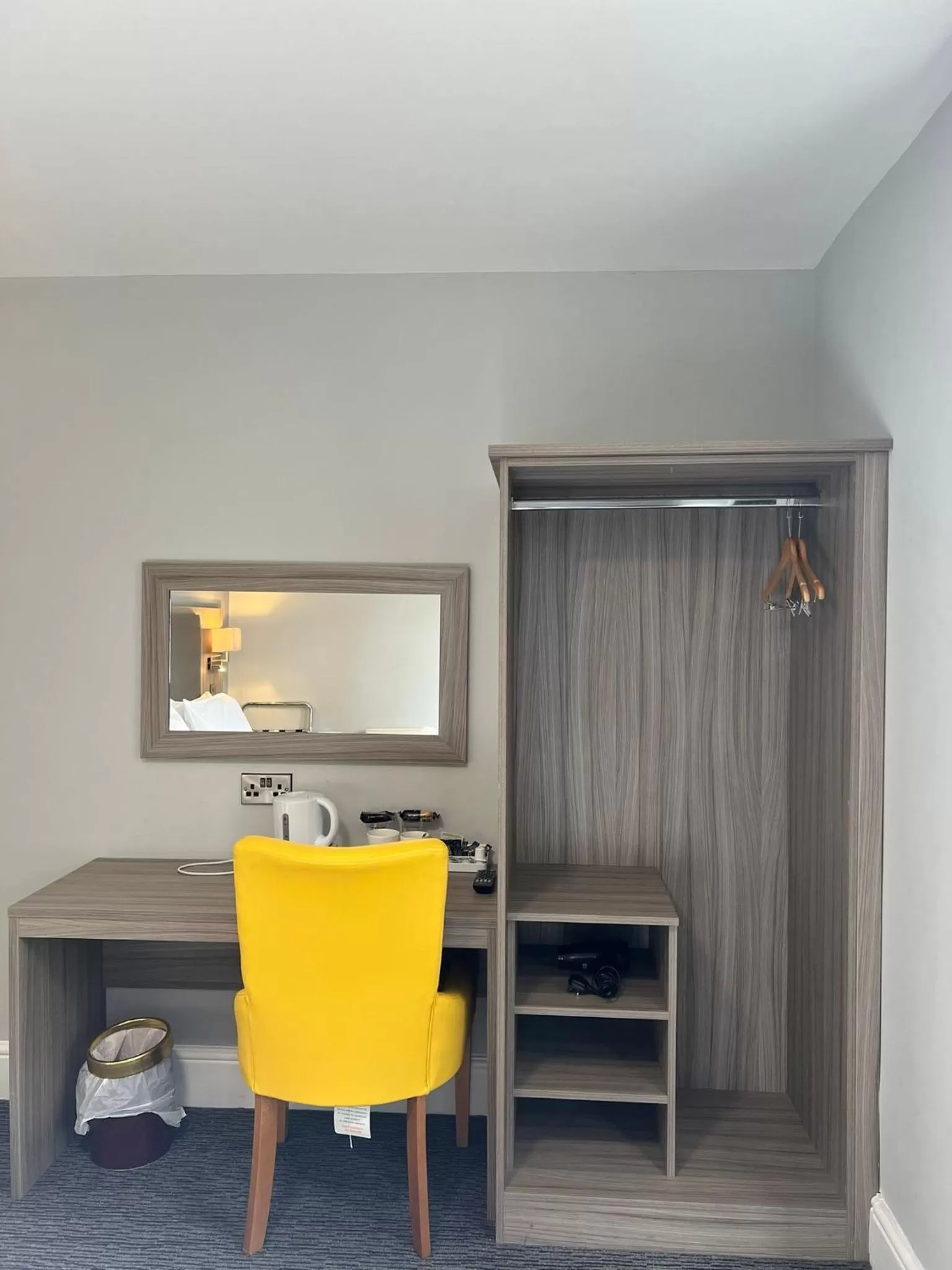 Coffee/tea facilities in St Andrews Town Hotel