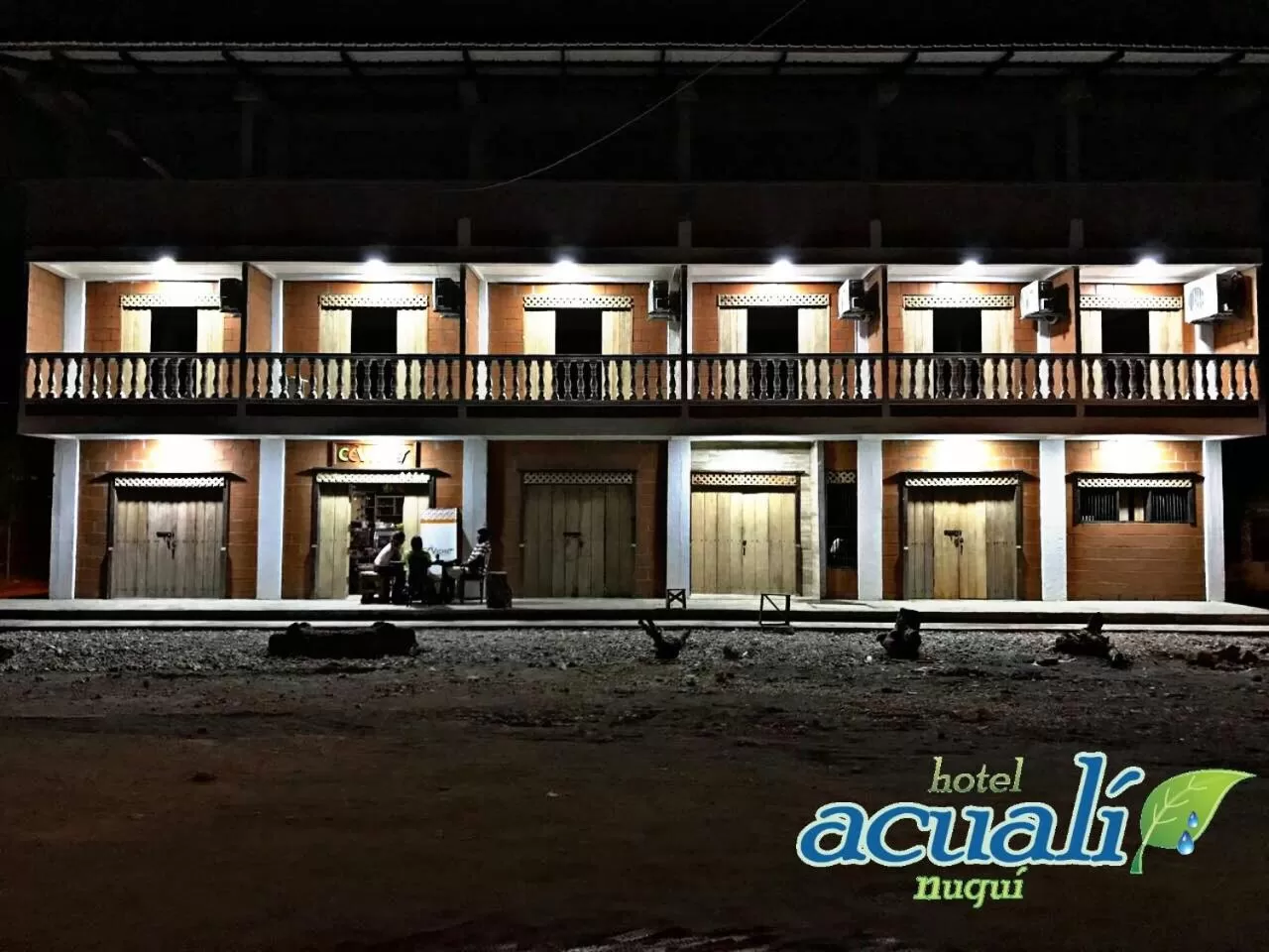 Restaurant/places to eat in Hotel Acuali Nuqui
