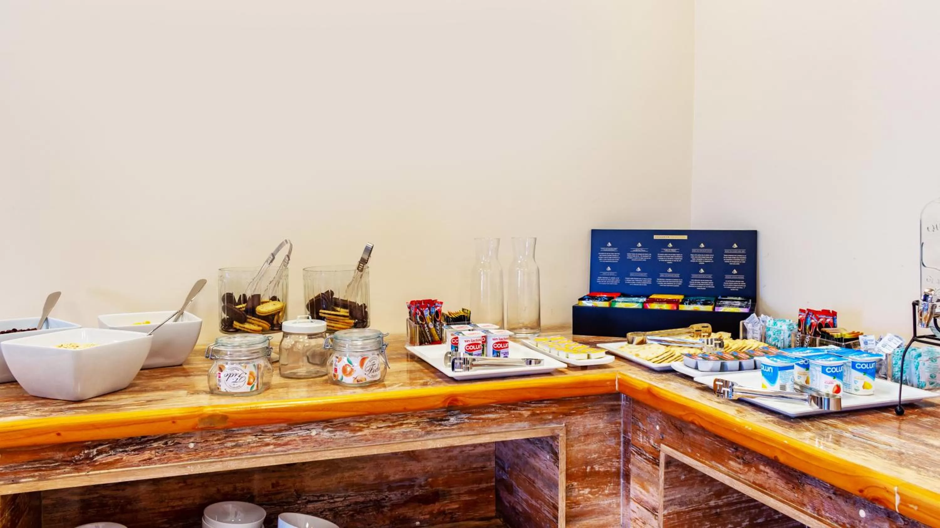 Food and drinks in Hotel Vento