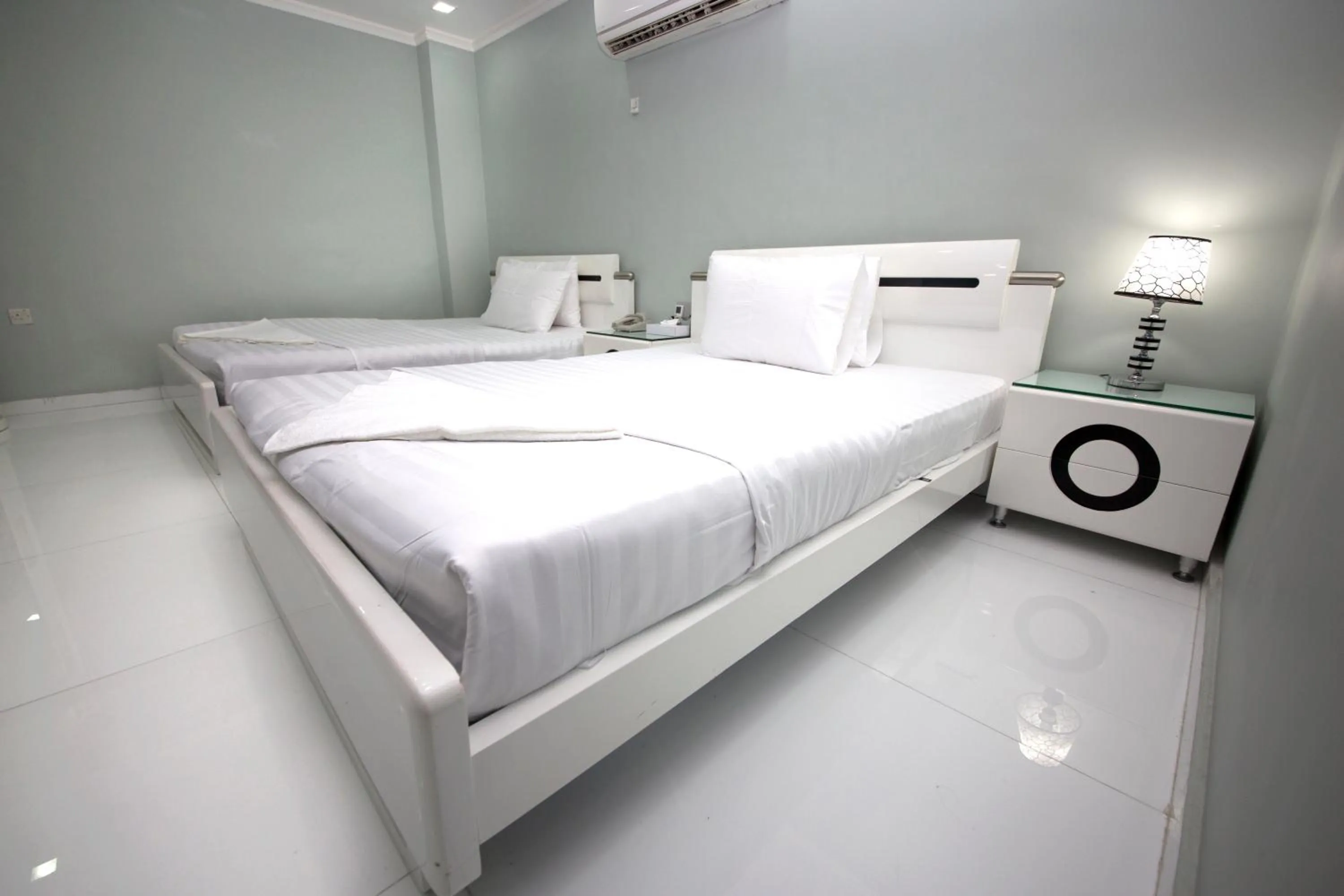 Other, Bed in White Fort Hotel