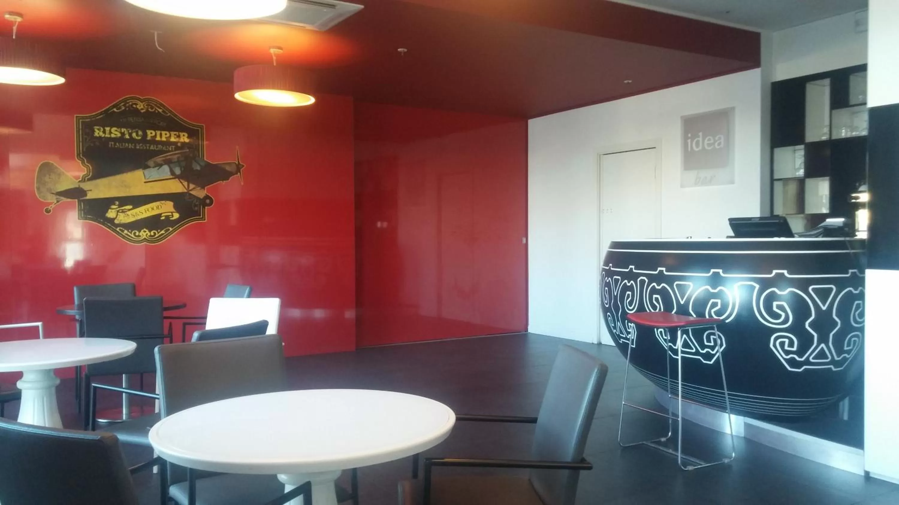 Lounge or bar in Idea Hotel Milano Malpensa Airport