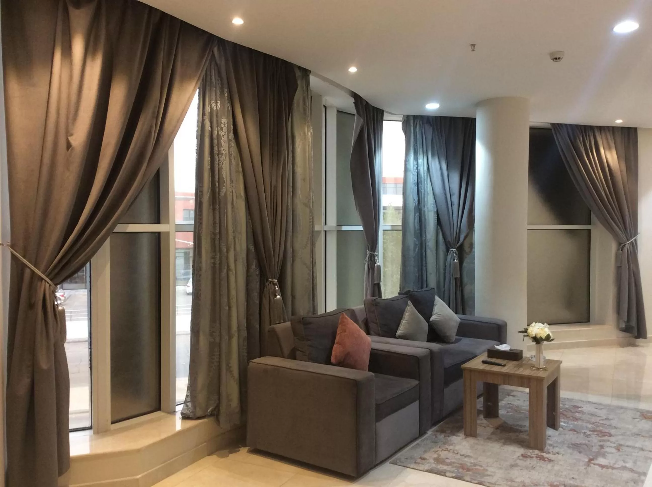 Seating area in Admire Apart' Hotel