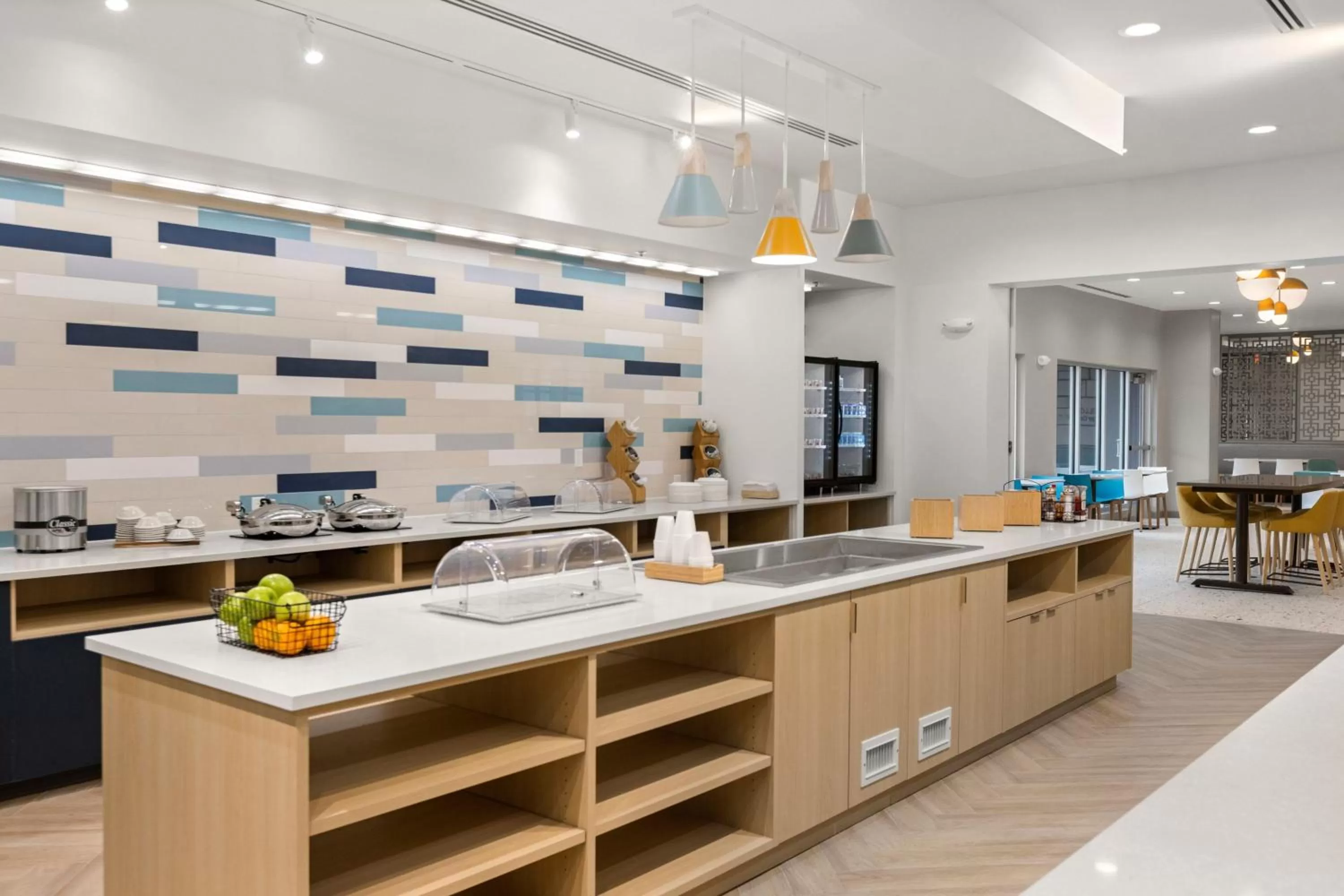 Breakfast in TownePlace Suites by Marriott Cape Canaveral Cocoa Beach