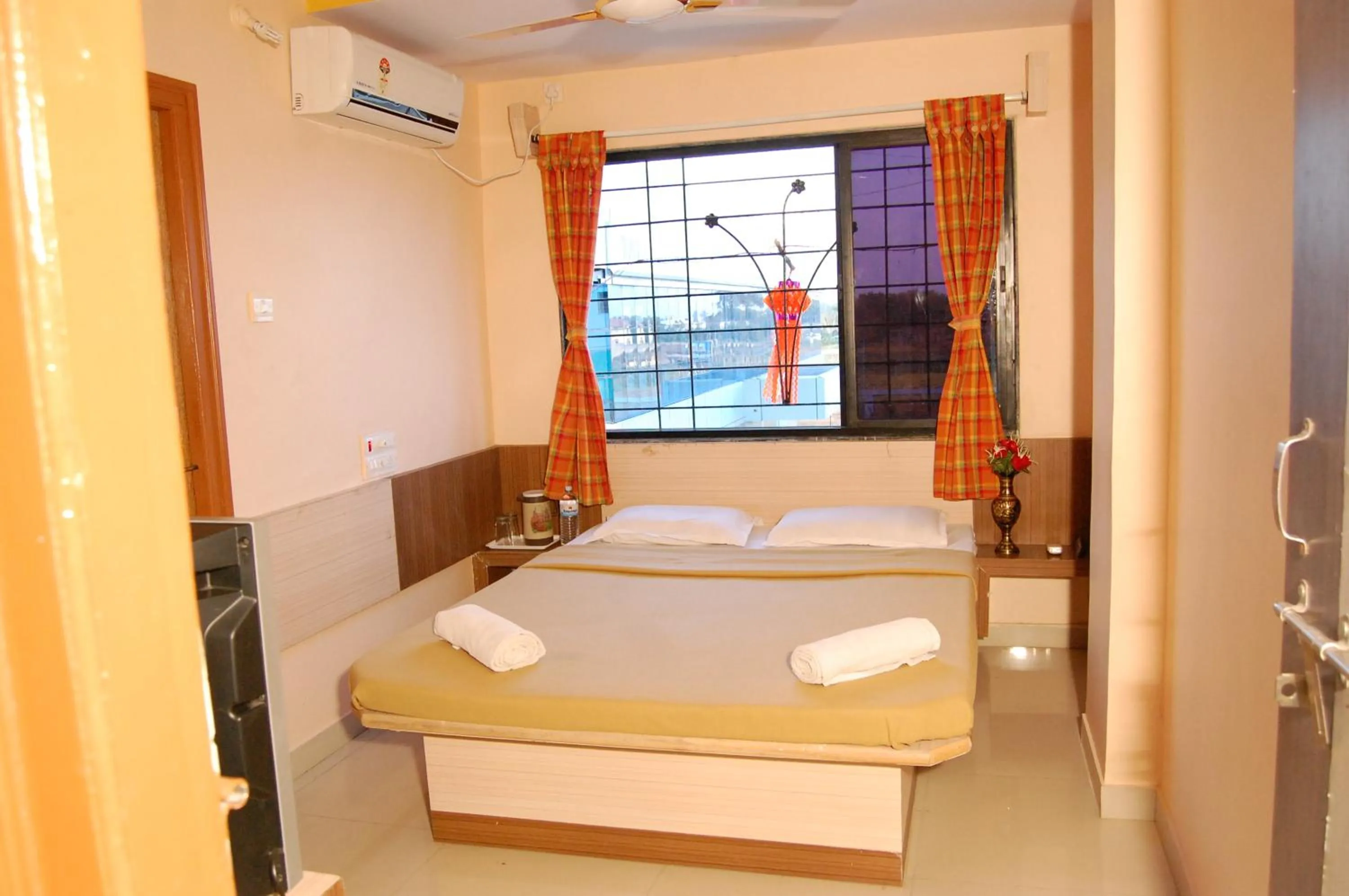 Photo of the whole room in Hotel Utsav