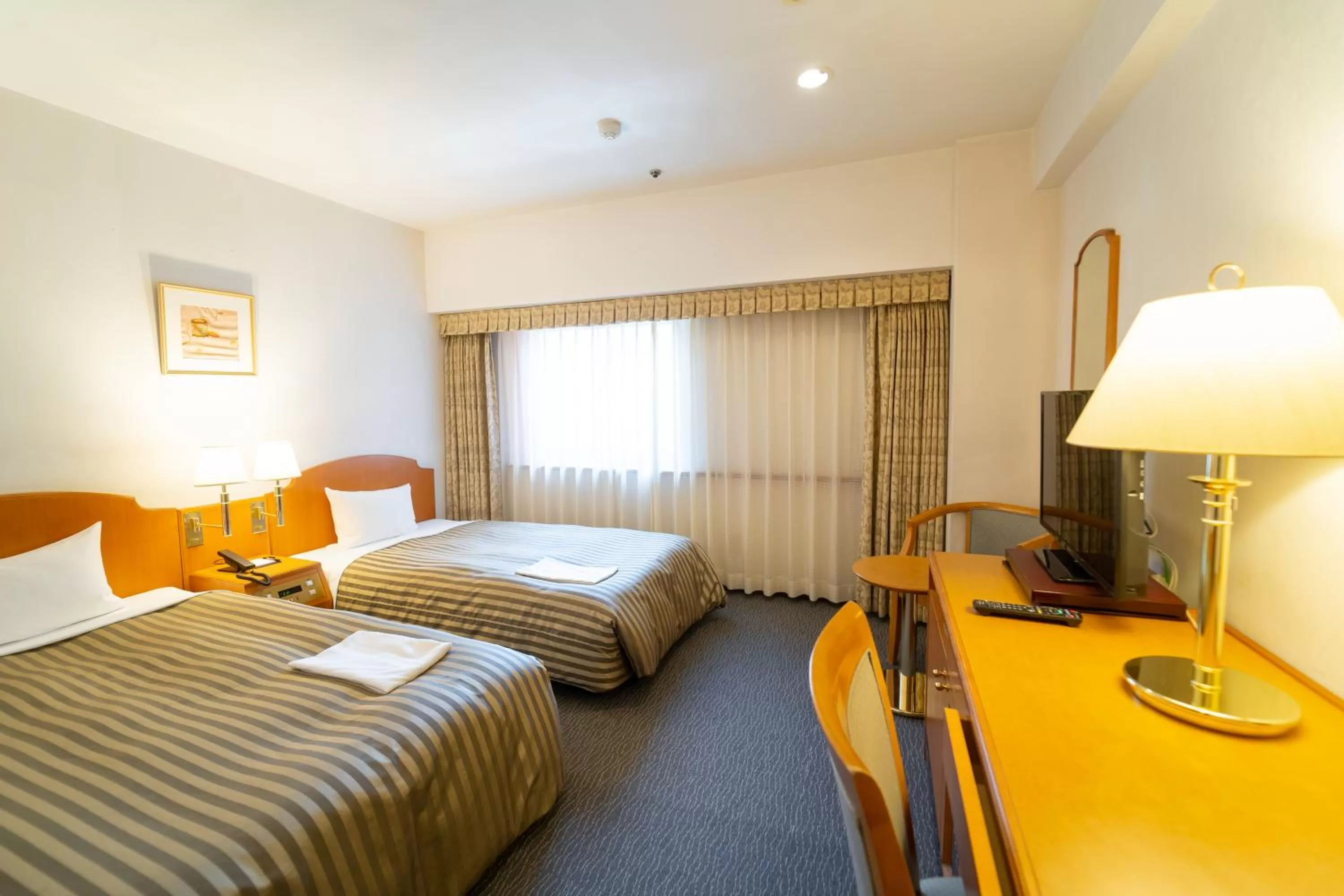 Photo of the whole room, Bed in Garden Hotel Kanazawa