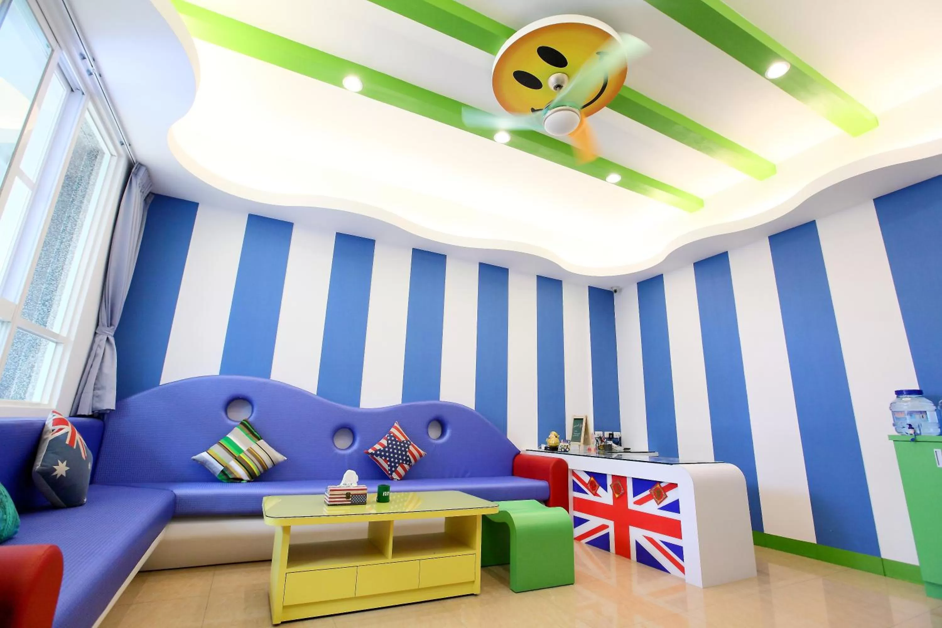 Lobby or reception in Edinburgh 16 Inn