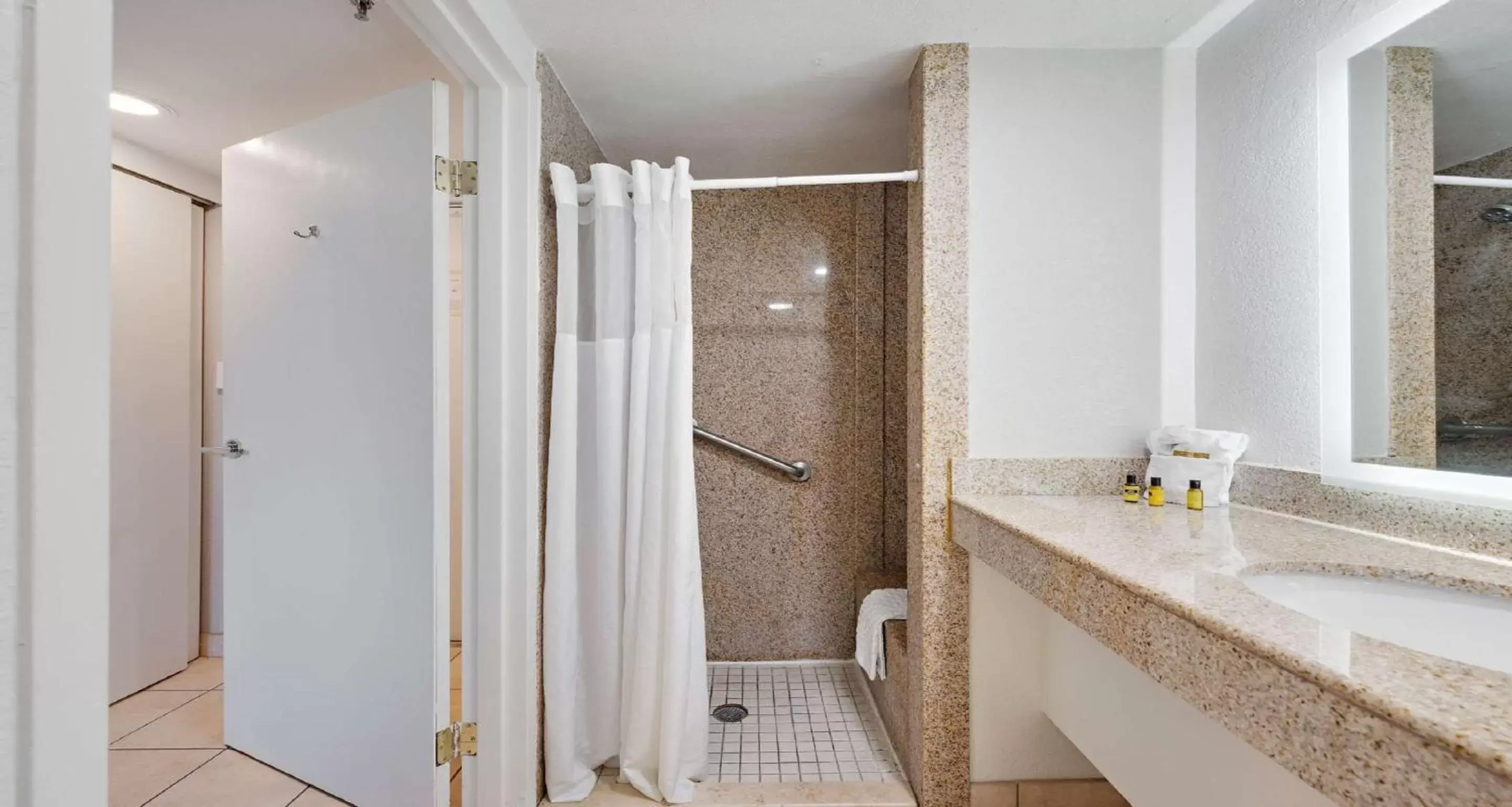 Queen Room with Walk In Shower - Mobility Accessible/Pet Friendly in Best Western Plus Holiday Sands Inn & Suites Queen Room with Walk In Shower - Mobility Accessible/Pet Friendly in Best Western Plus Holiday Sands Inn & Suites