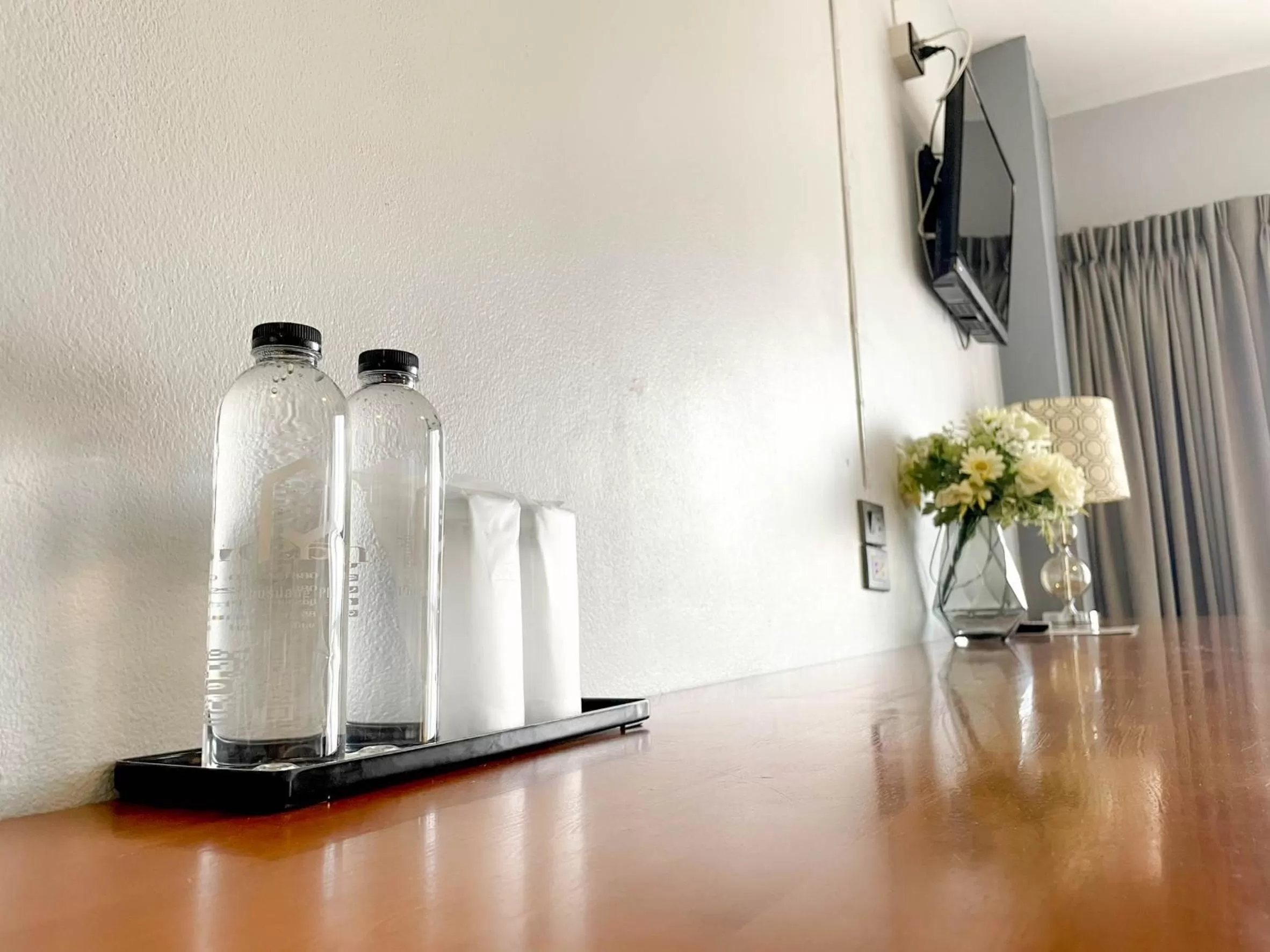 Drinks in Phusuang Place