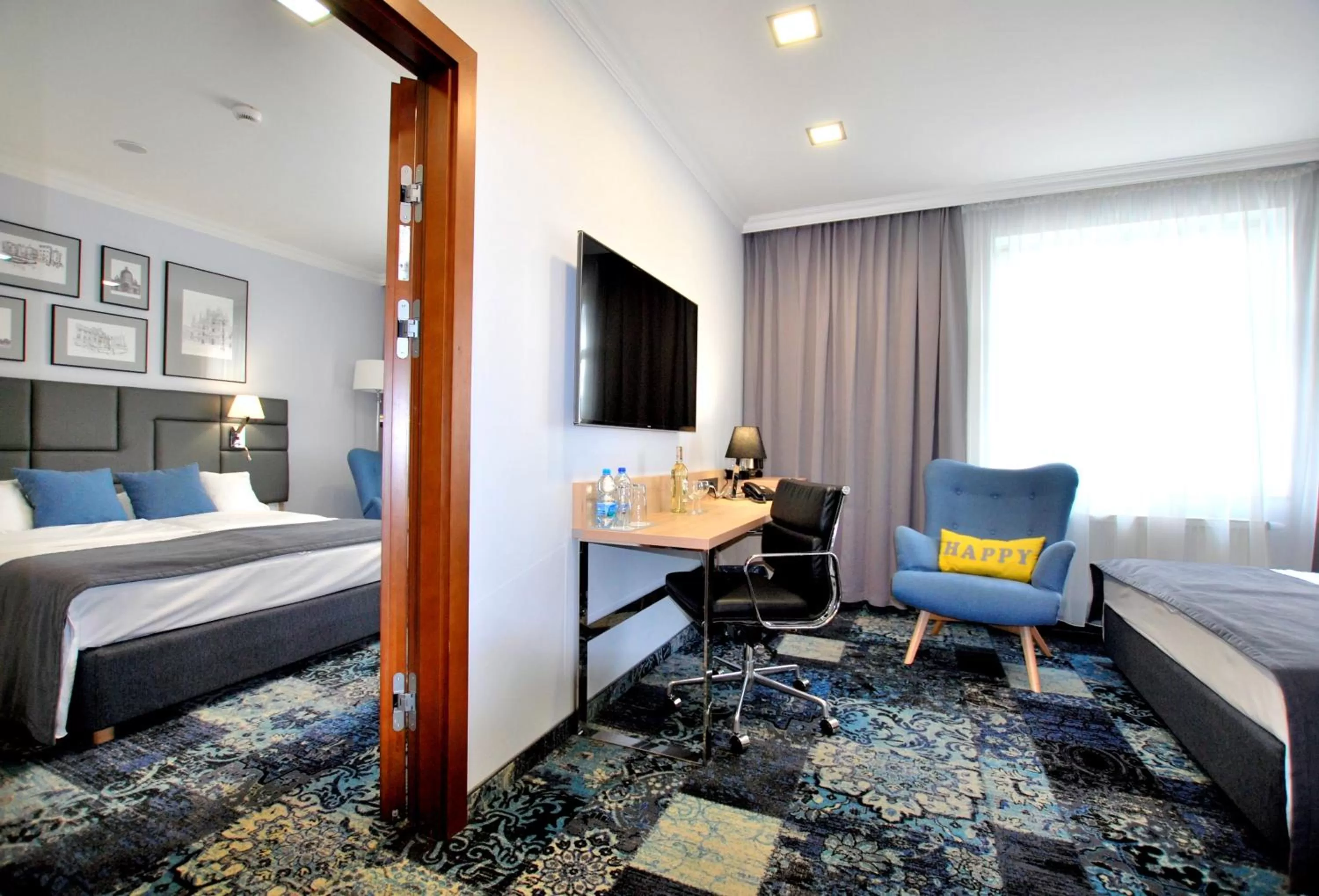 TV and multimedia, Bed in Hotel Włoski Italia Boutique Old Town Poznań