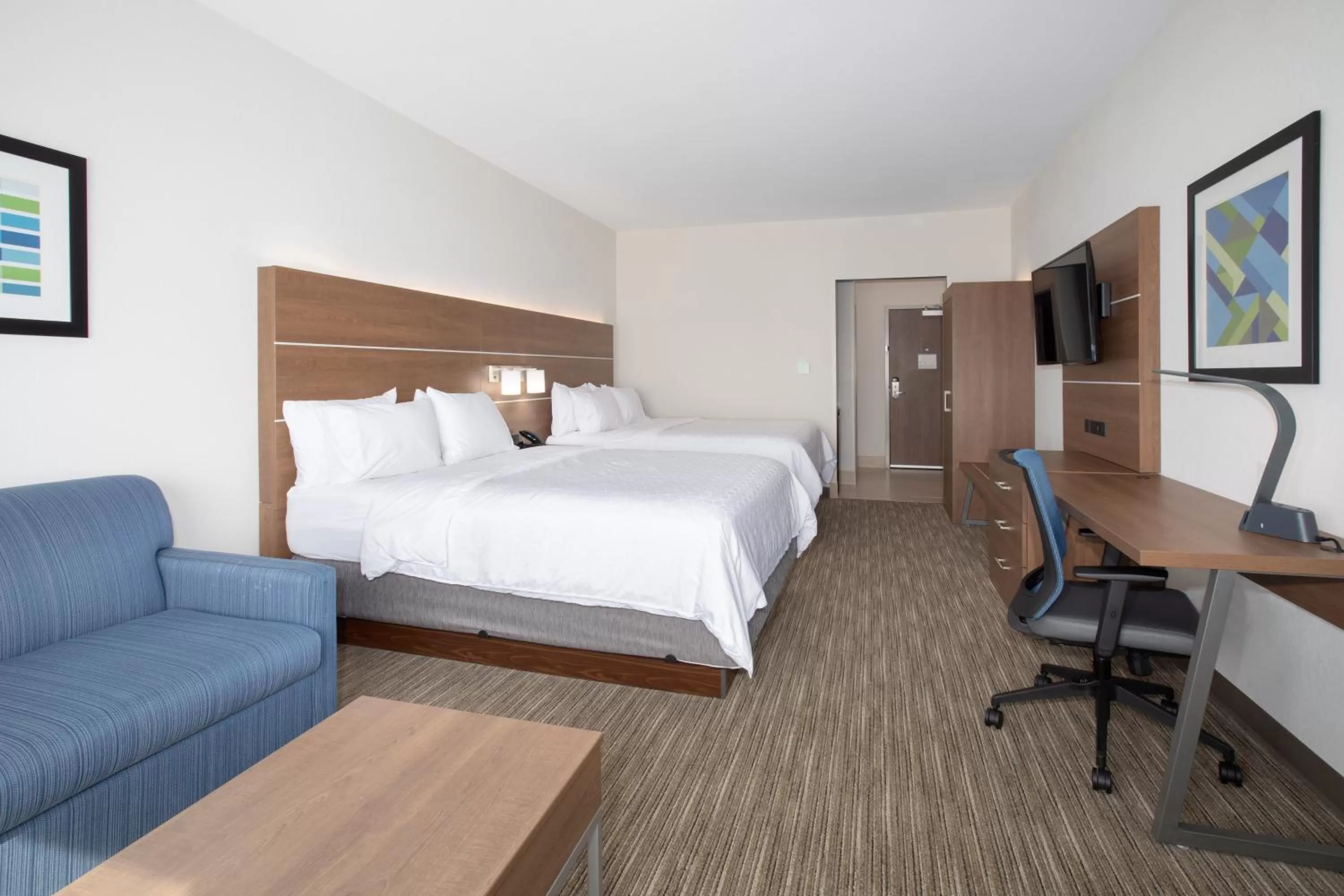 Bedroom, Bed in Holiday Inn Express & Suites - Goodland I-70 by IHG