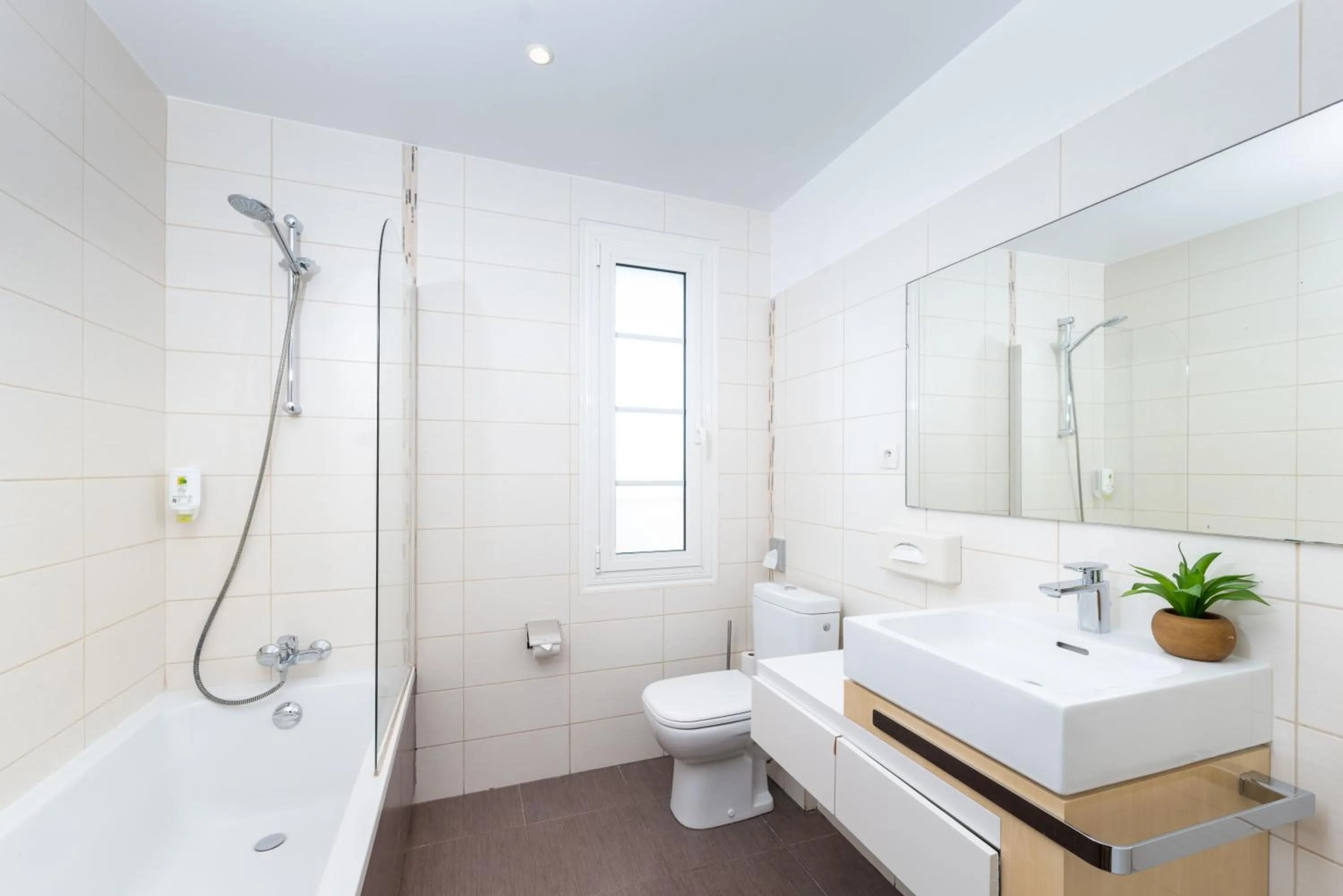 Bathroom in Hôtel Beau Site - Cap d'Antibes